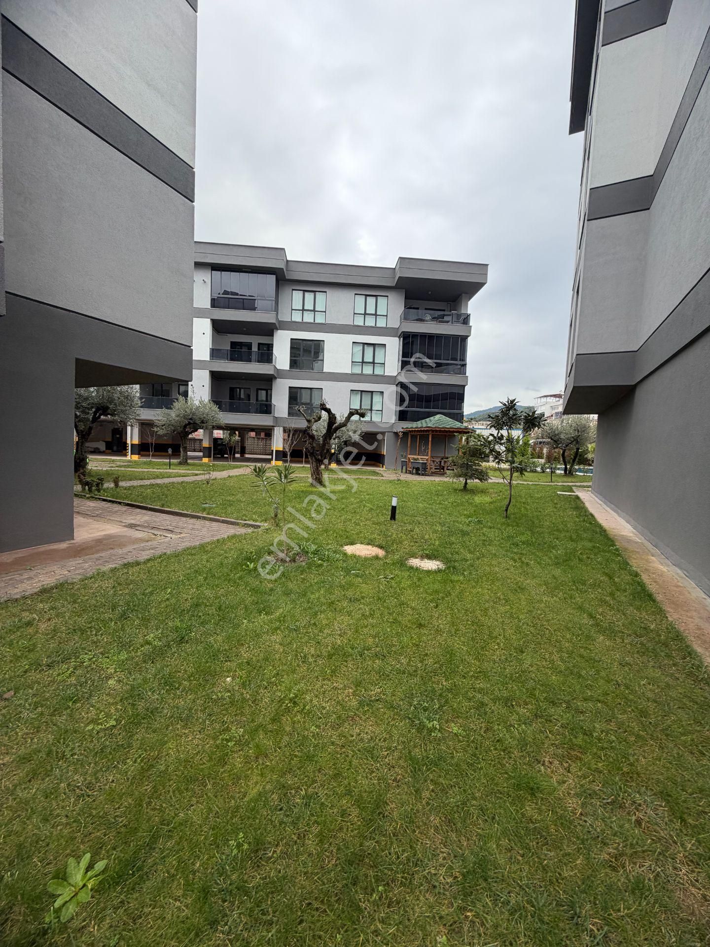 Gemlik Kurşunlu'da Lüks 2+1, 107m², Havuzlu, Otoparklı Daire - Görsel 29
