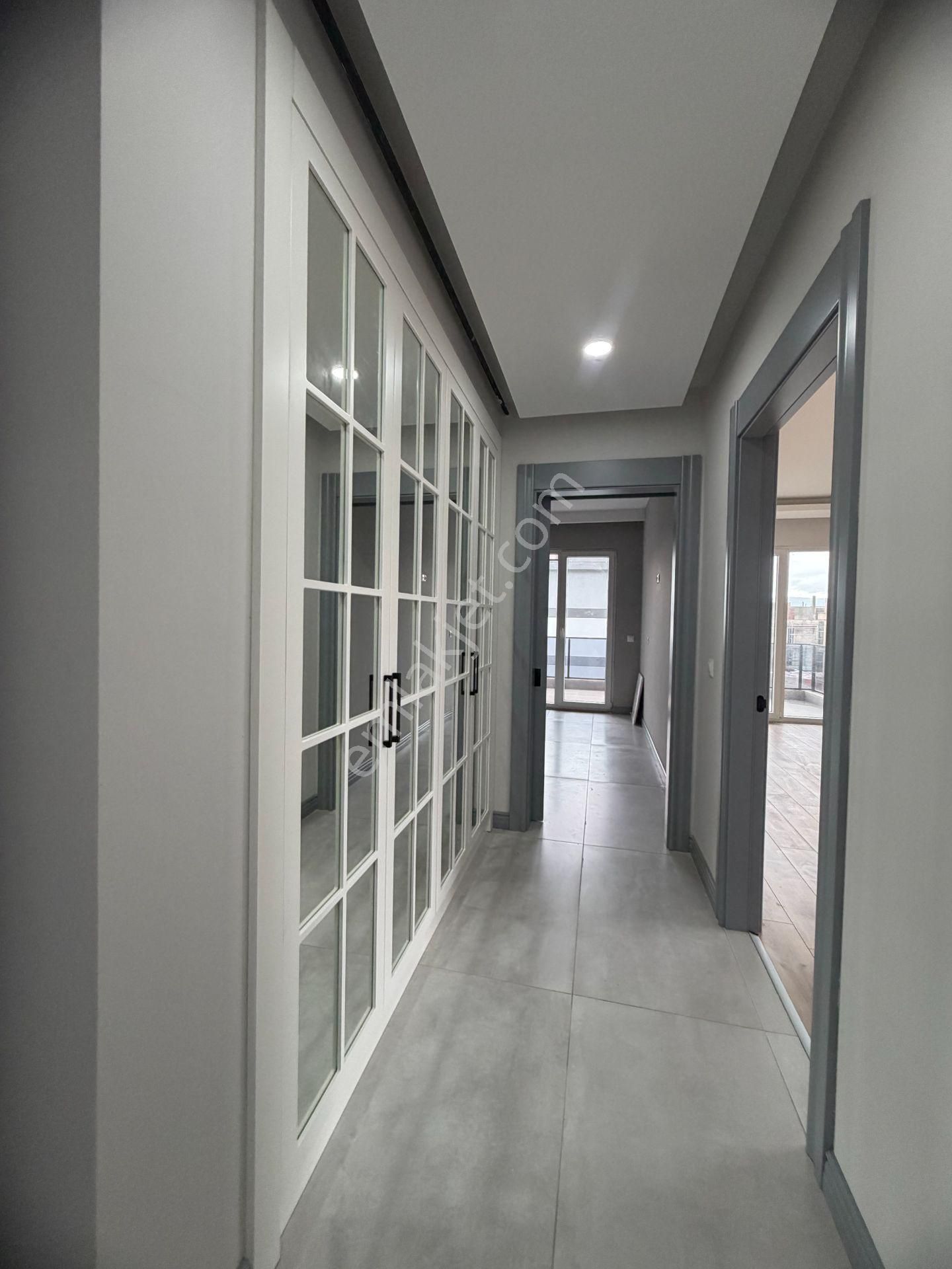 Gemlik Kurşunlu'da Lüks 2+1, 107m², Havuzlu, Otoparklı Daire - Görsel 8