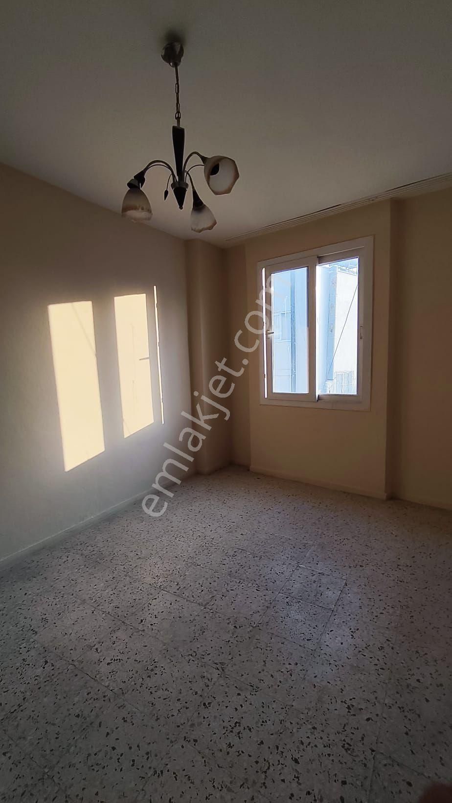 Asya Gayrımenkul Den Mesudıye Mahallesin De Satlık Daıre