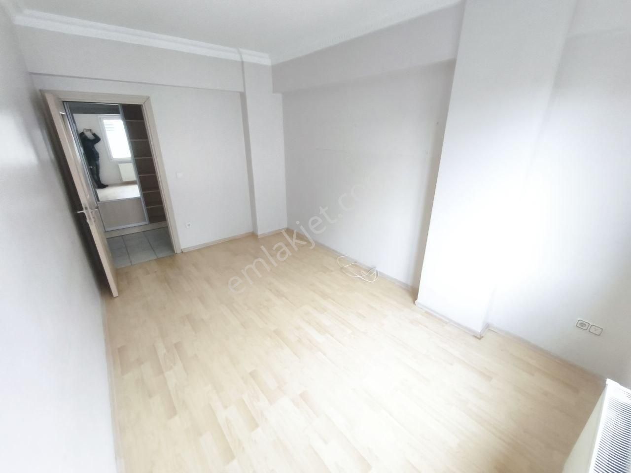 Bağcılar Güneşli Meydanda Butik Site İçinde 3+1 Kiralık Daire - Görsel 22