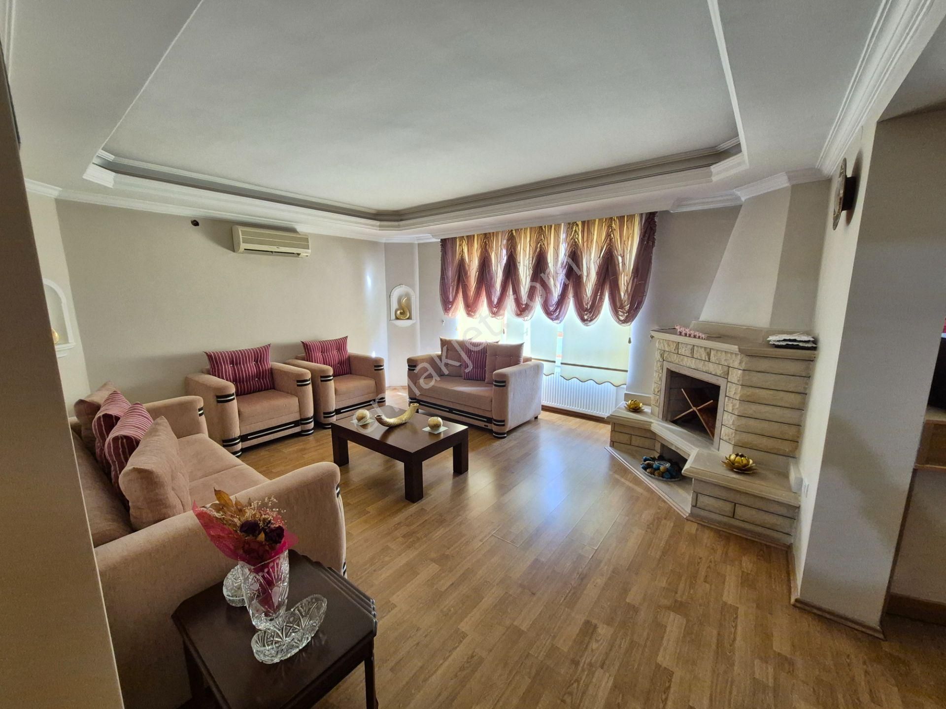 Varlık Mahallesinde Merkezi Lokasyon'da Satılık Dubleks Daire - Görsel 16