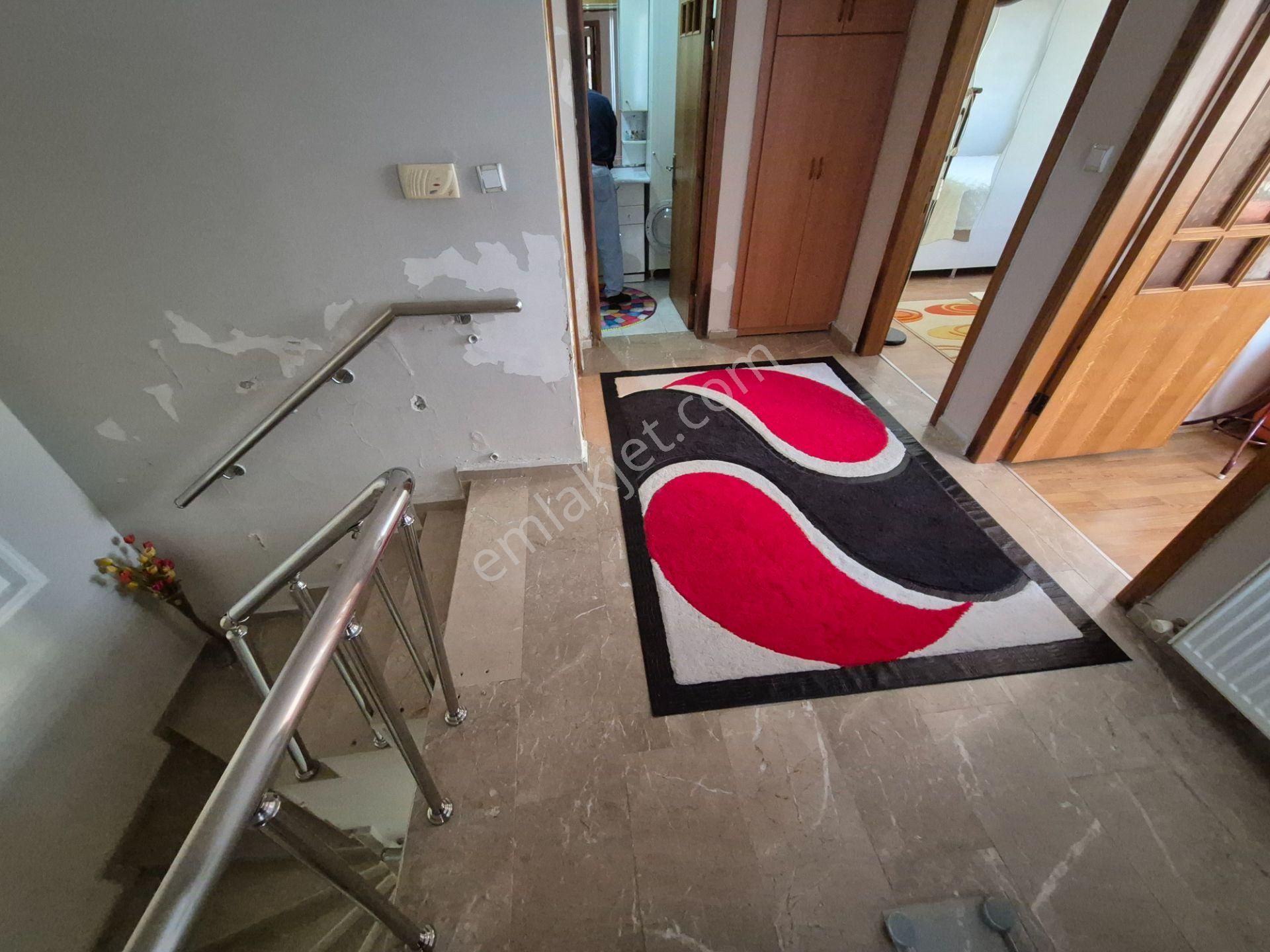 Varlık Mahallesinde Merkezi Lokasyon'da Satılık Dubleks Daire - Görsel 13