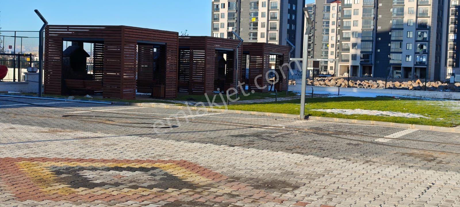 Chery Bayisi Karşısı 1+1 Ful Eşyalı Kiralık Daire - Görsel 8