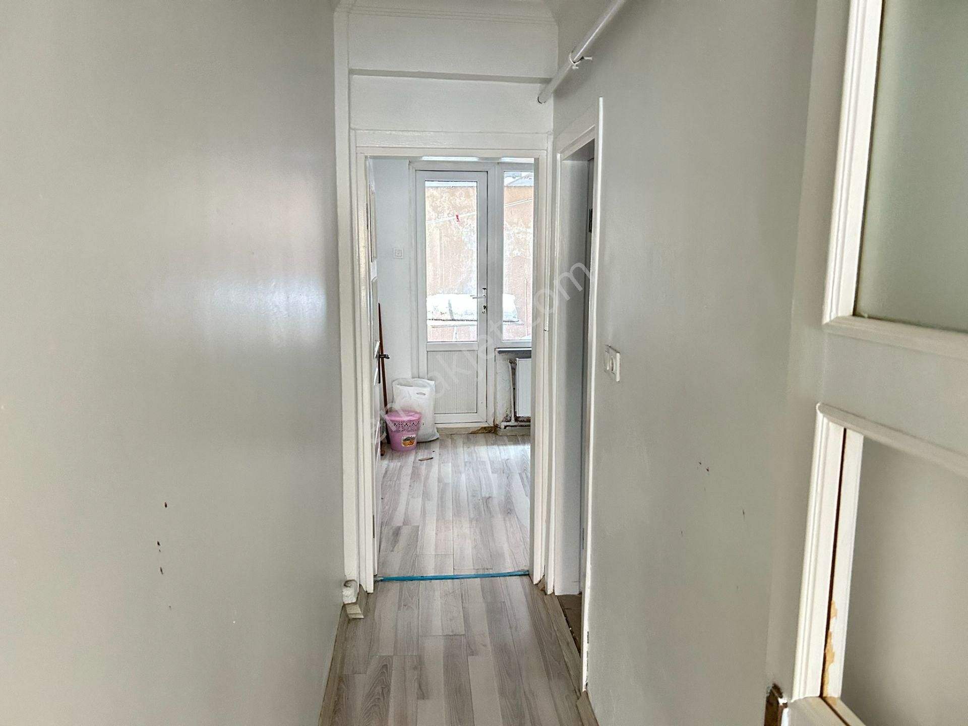 Cihan Emlaktan Kiralık Hacı Yusufta 2+1 Giriş Kat Bahçeli Daire - Görsel 10