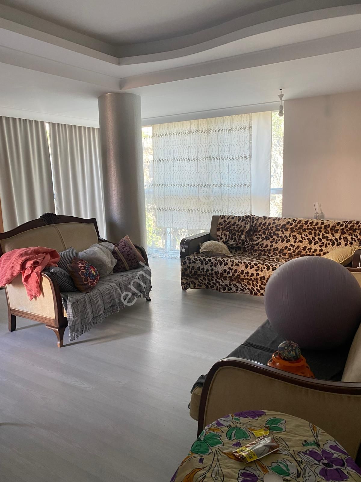 Bayraklı Emek Mahallesinde Site İçerisinde 3+1 Satılık Daire - Görsel 2