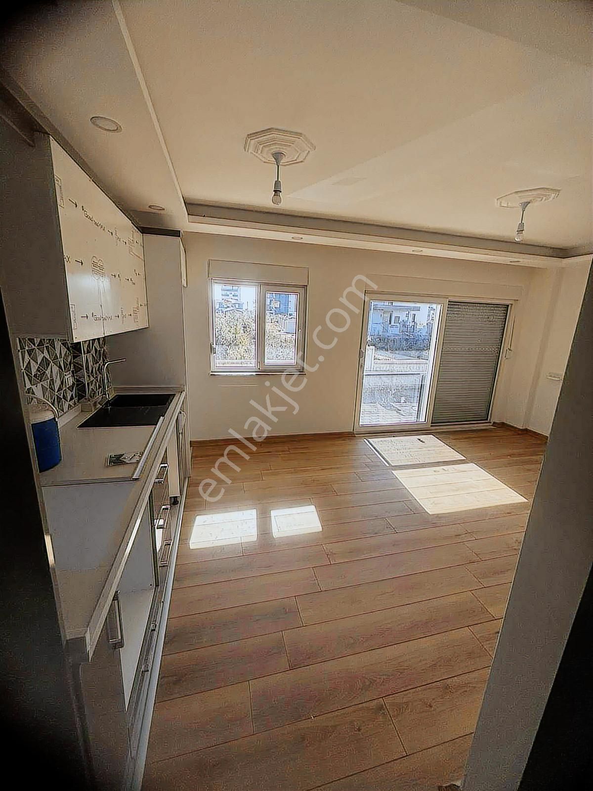 1+1 Vali Konakları 2 Yanı Kiralık