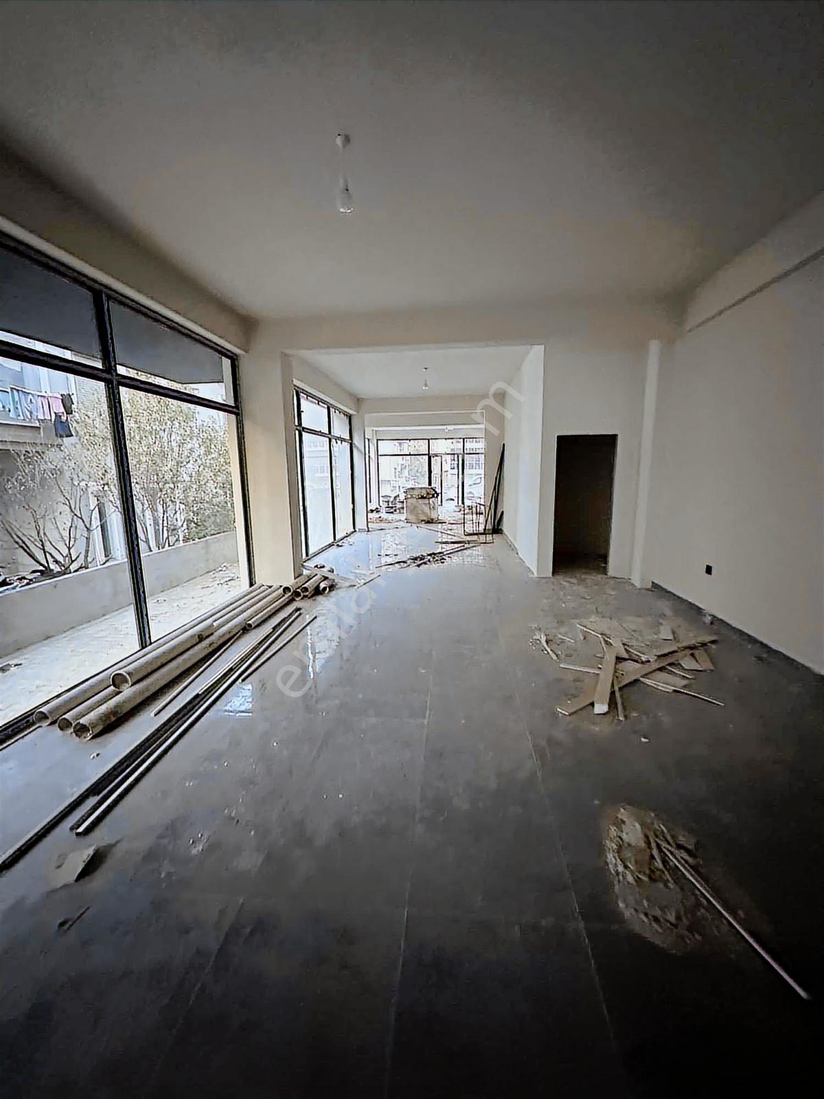 Akbaşlar'dan Milas Merkezde Toplam 350m2 Kullanım,kiralık Dükkan - Görsel 12