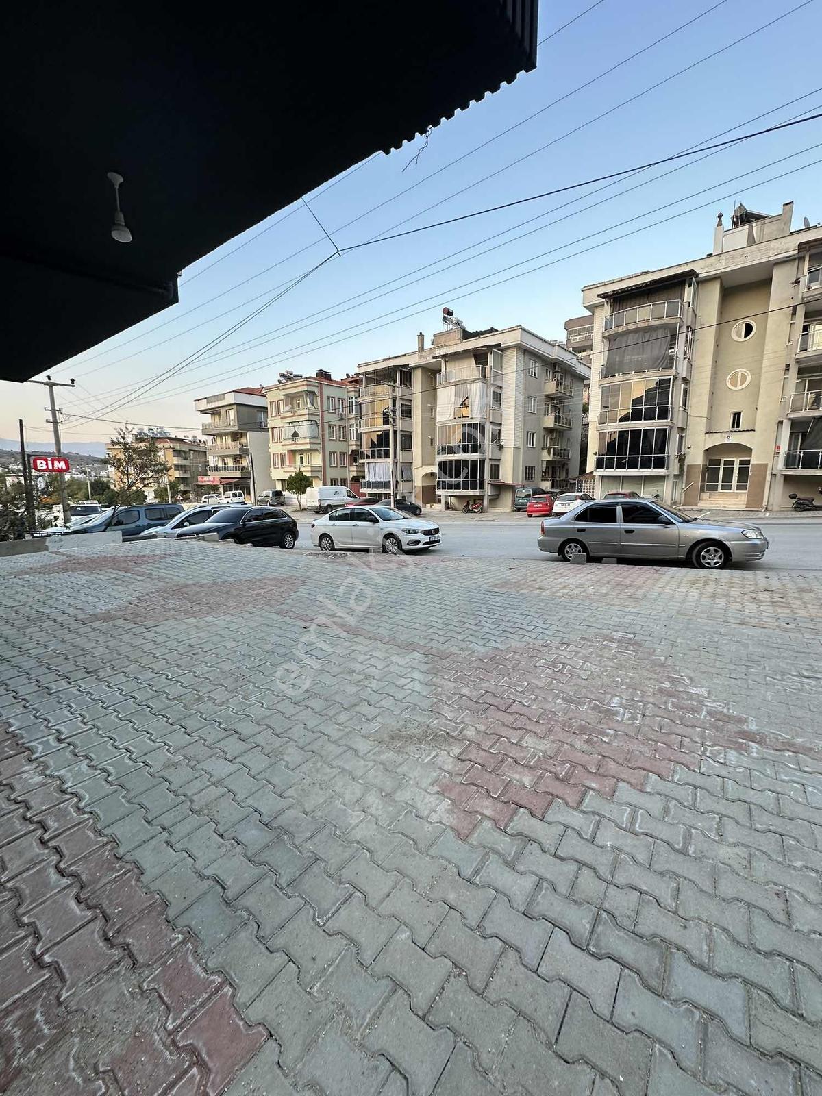 Akbaşlar'dan Milas Merkezde Toplam 350m2 Kullanım,kiralık Dükkan - Görsel 9