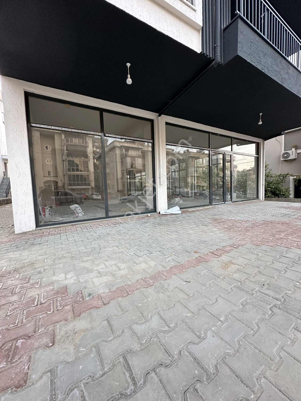 Akbaşlar'dan Milas Merkezde Toplam 350m2 Kullanım,kiralık Dükkan - Görsel 18