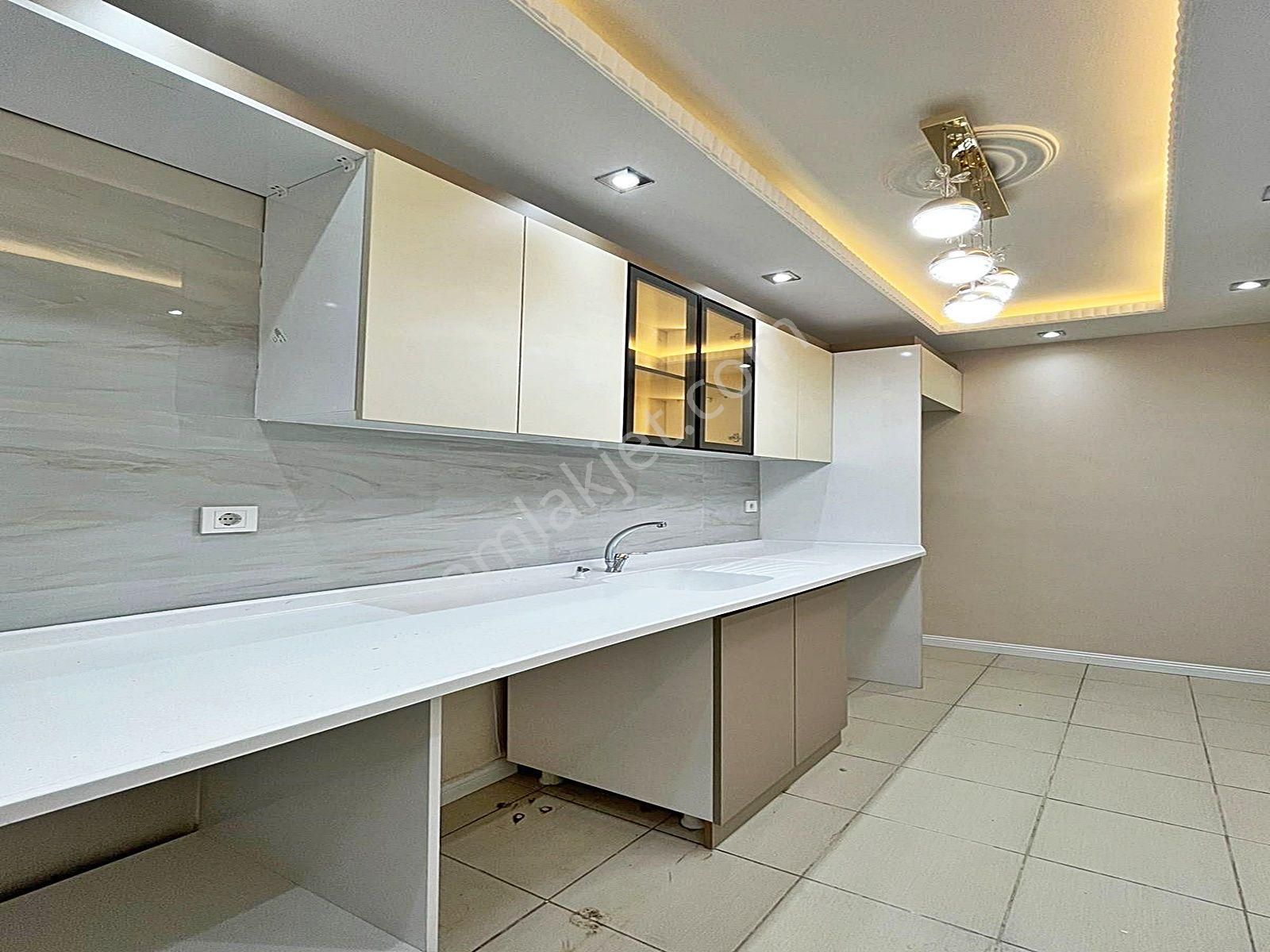 Esenyurt Örnek Mahallesinde Bahçeli 2+1 Full Dekorlu Satılık Daire !!! - Görsel 6