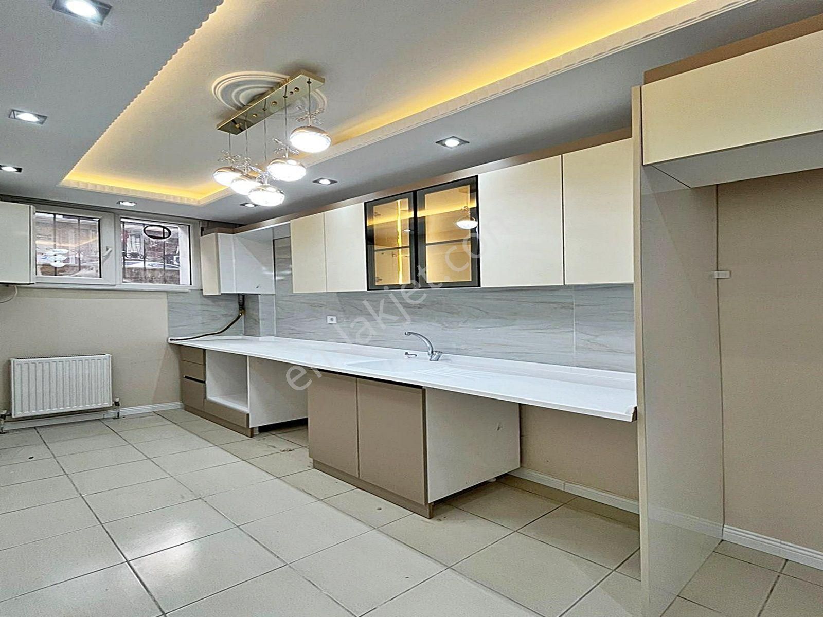 Esenyurt Örnek Mahallesinde Bahçeli 2+1 Full Dekorlu Satılık Daire !!! - Görsel 5