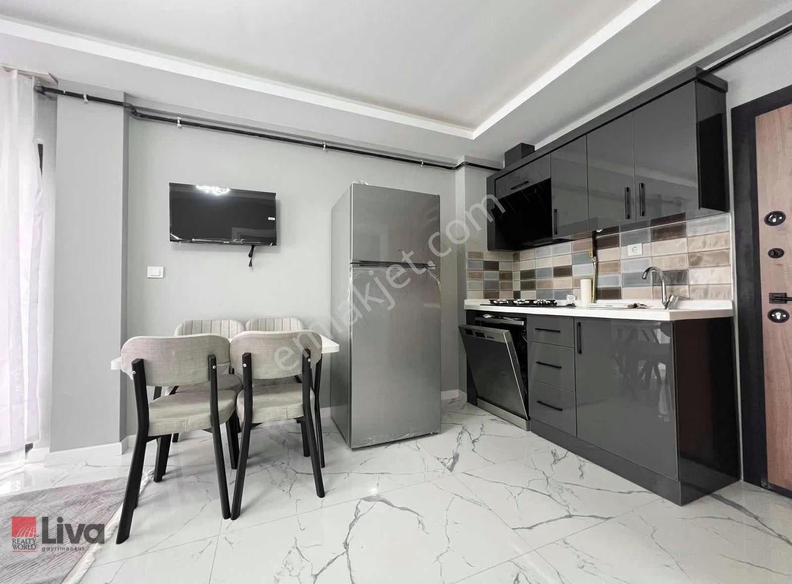 Rw Livadan Gaziosmanpaşa Mahallesinde 1+1 Eşyalı Kiralık Daire - Görsel 2