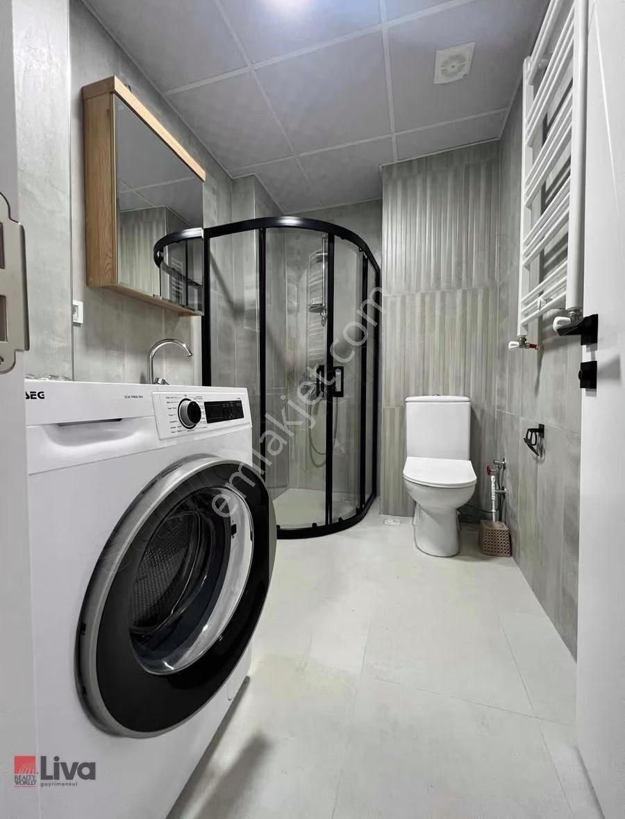 Rw Livadan Gaziosmanpaşa Mahallesinde 1+1 Eşyalı Kiralık Daire - Görsel 17