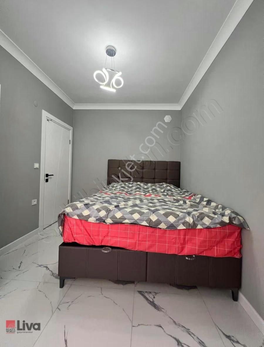 Rw Livadan Gaziosmanpaşa Mahallesinde 1+1 Eşyalı Kiralık Daire - Görsel 15