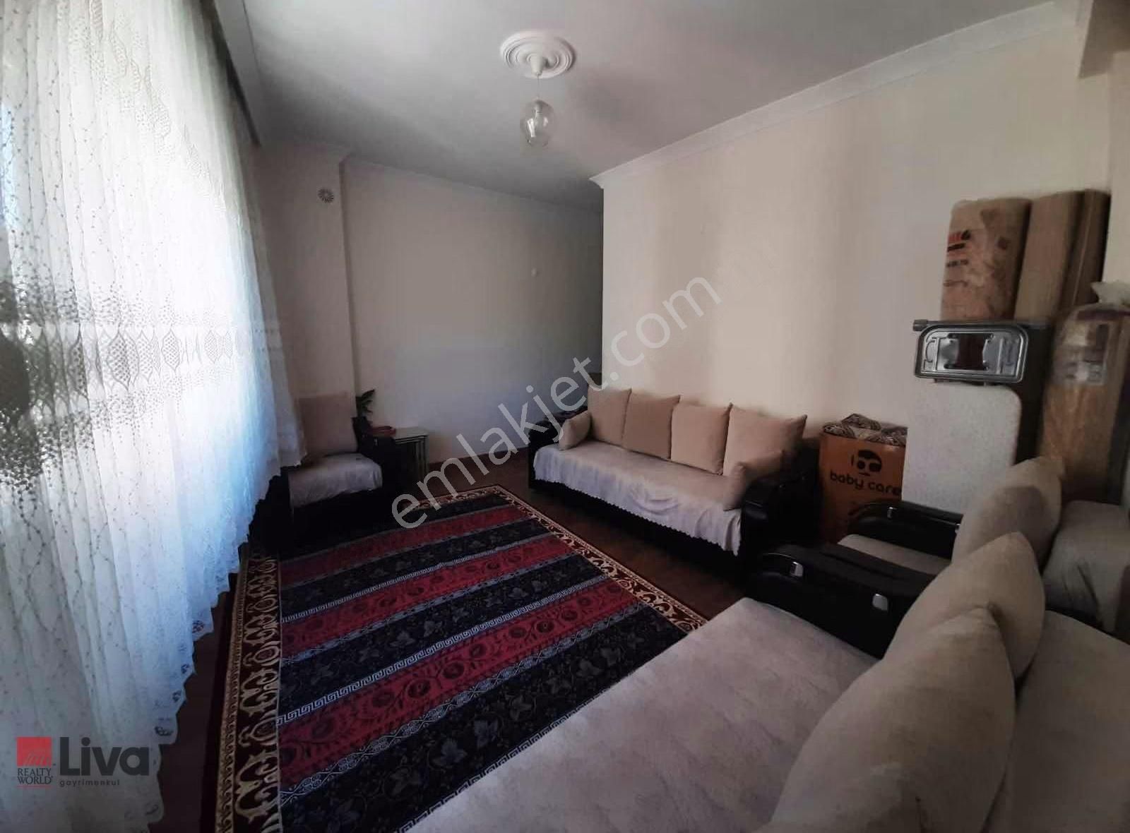 Liva'dan Gümüşçeşme Mahallesinde 2+1 Kiralık Daire - Görsel 15