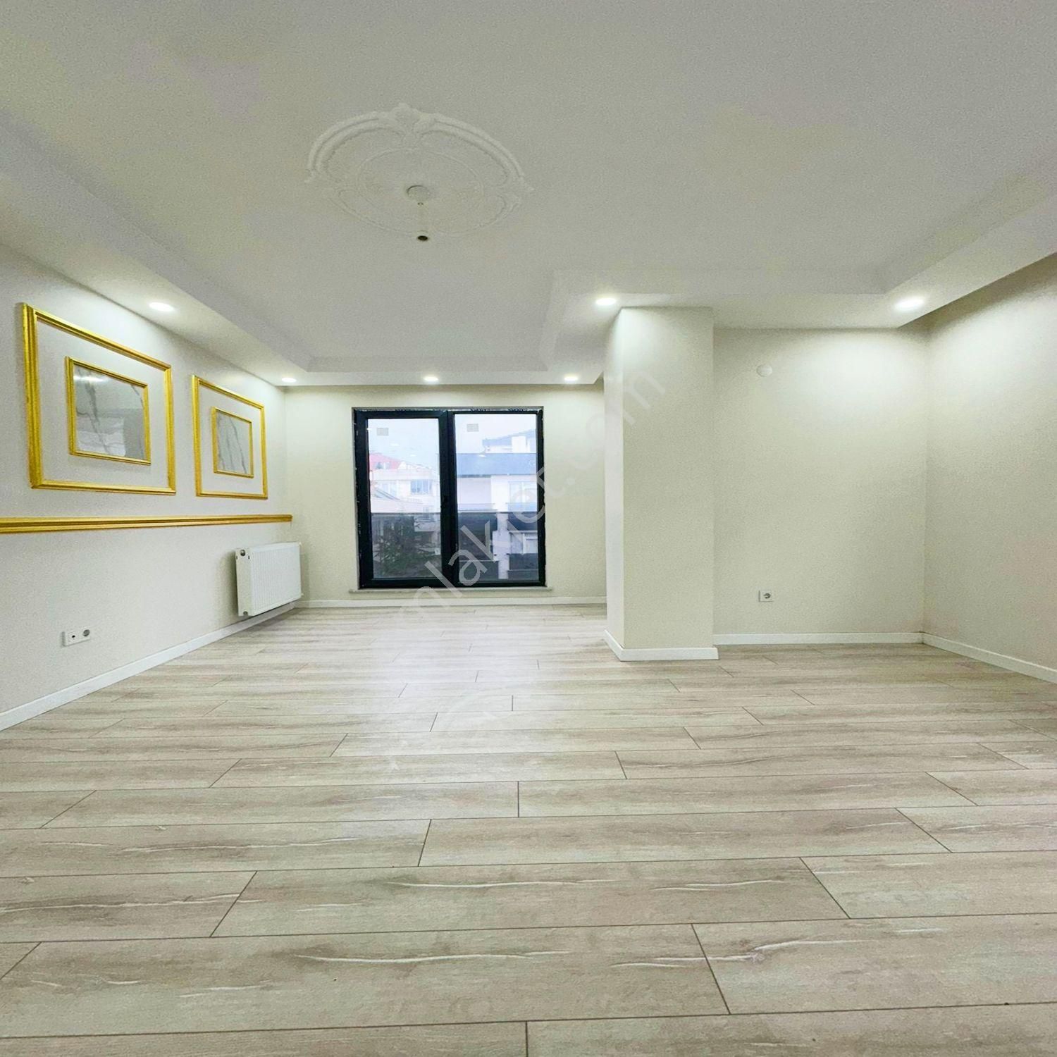 Beylikdüzü Yakuplu'da Satılık 4+2 Dubleks Sıfır Daire Fırsatı - Görsel 2