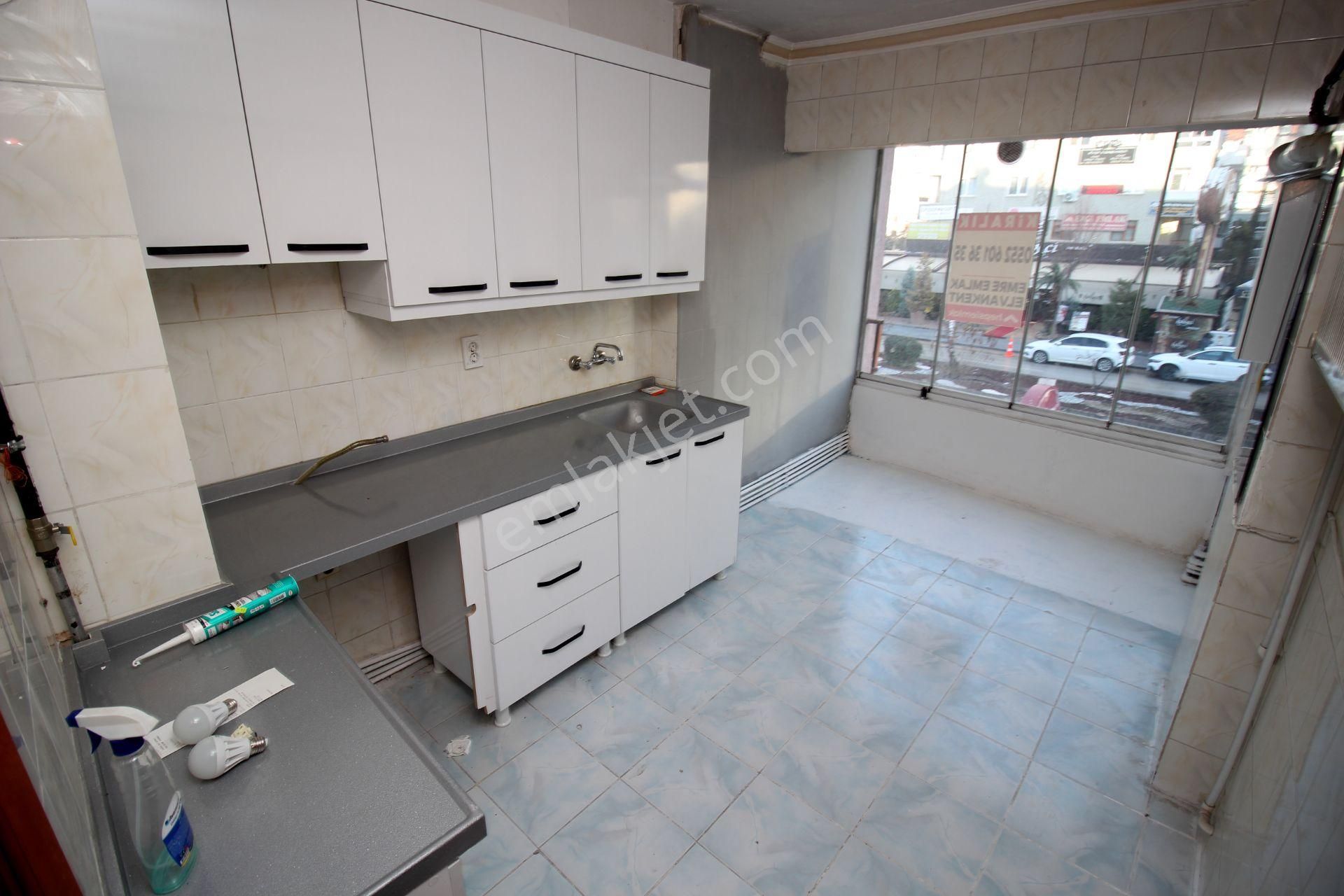 Emre Emlaktan Elvankent 14.cadde Cepheli 3+1 Kiralık Ofis Veya Daire - Görsel 7