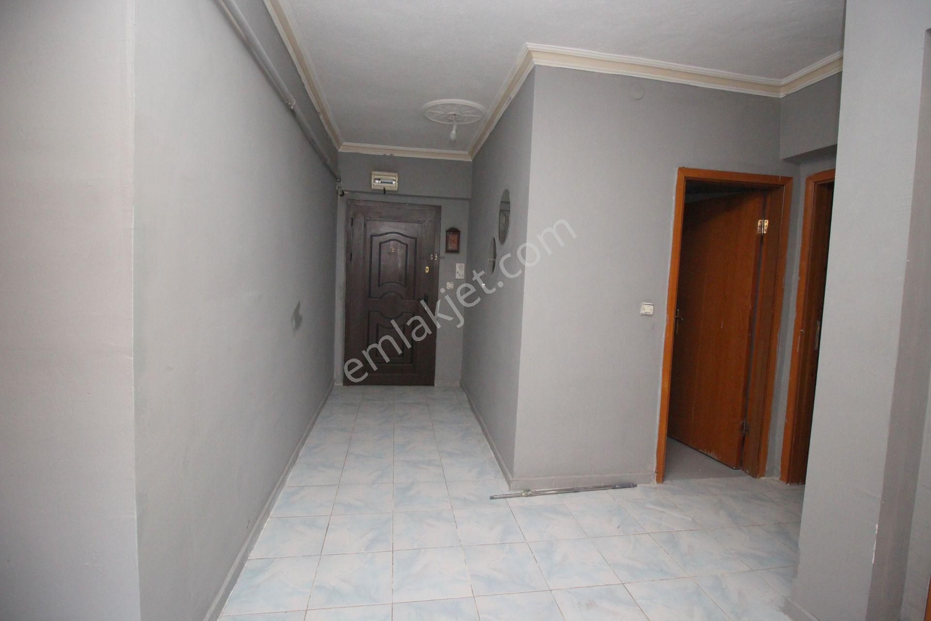 Emre Emlaktan Elvankent 14.cadde Cepheli 3+1 Kiralık Ofis Veya Daire - Görsel 28