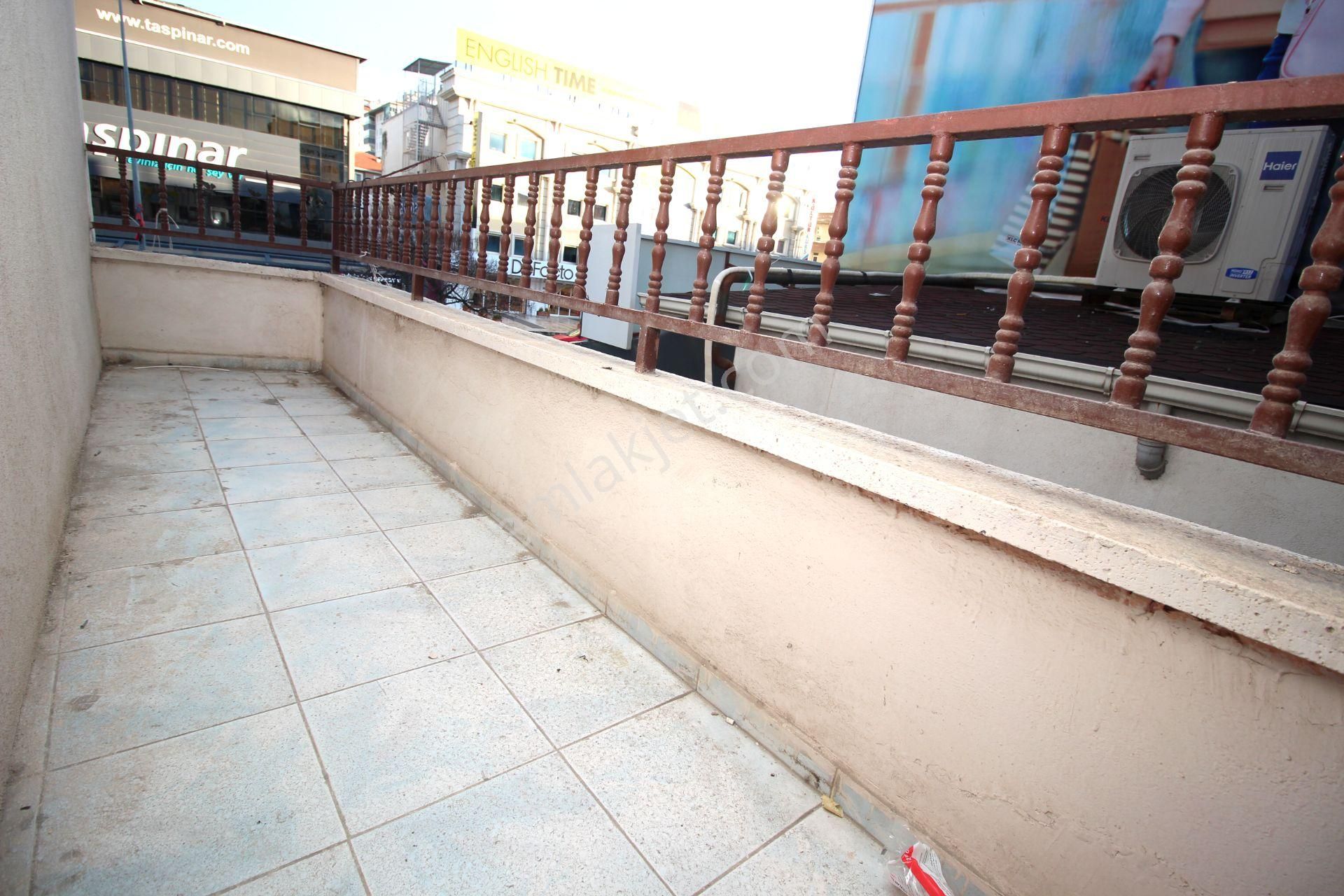 Emre Emlaktan Elvankent 14.cadde Cepheli 3+1 Kiralık Ofis Veya Daire - Görsel 19