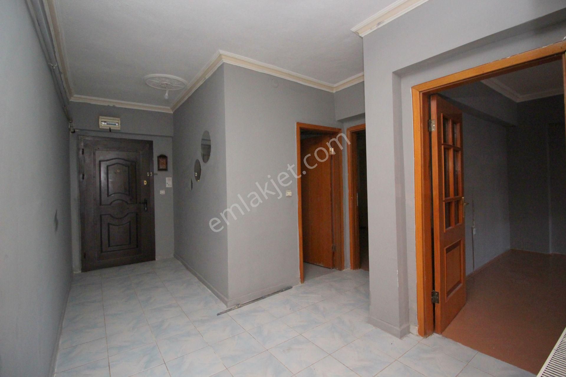 Emre Emlaktan Elvankent 14.cadde Cepheli 3+1 Kiralık Ofis Veya Daire - Görsel 27