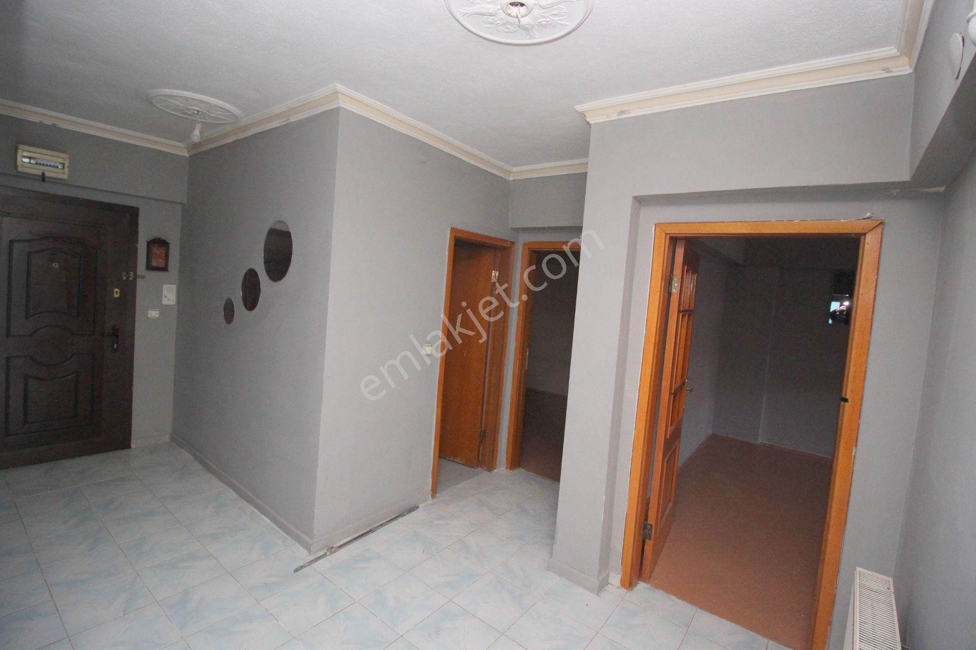 Emre Emlaktan Elvankent 14.cadde Cepheli 3+1 Kiralık Ofis Veya Daire - Görsel 32
