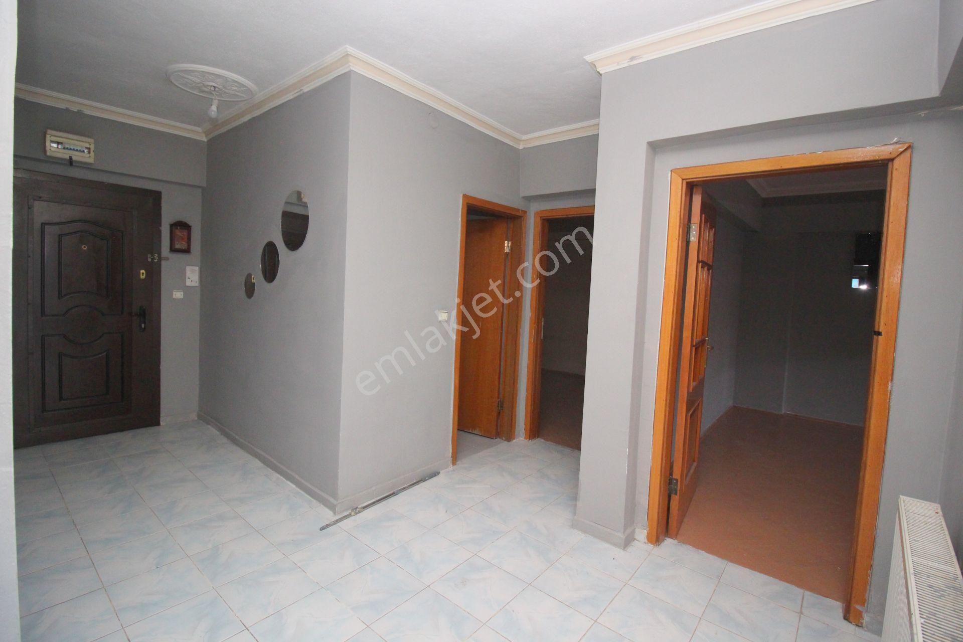 Emre Emlaktan Elvankent 14.cadde Cepheli 3+1 Kiralık Ofis Veya Daire - Görsel 31