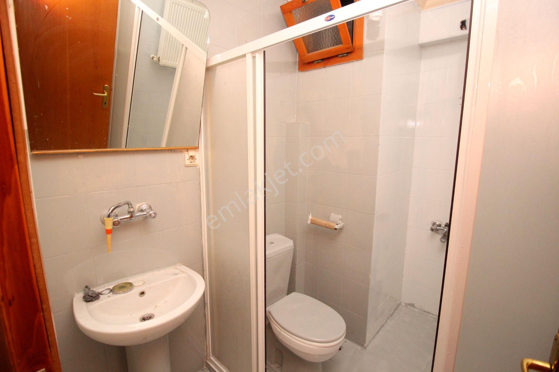 Emre Emlaktan Elvankent 14.cadde Cepheli 3+1 Kiralık Ofis Veya Daire - Görsel 22