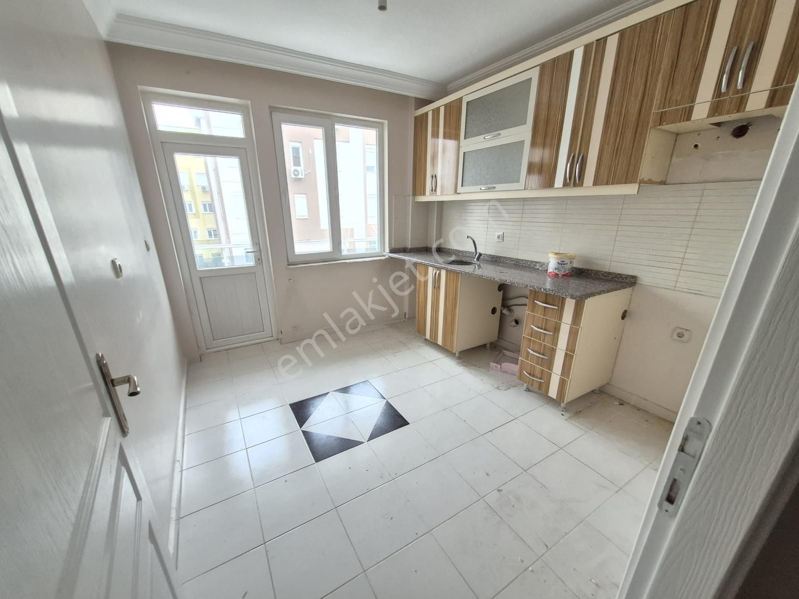 Park Antalya Spor Komleksi Dibi Kiralık 2+1 Arakat Daire - Görsel 5