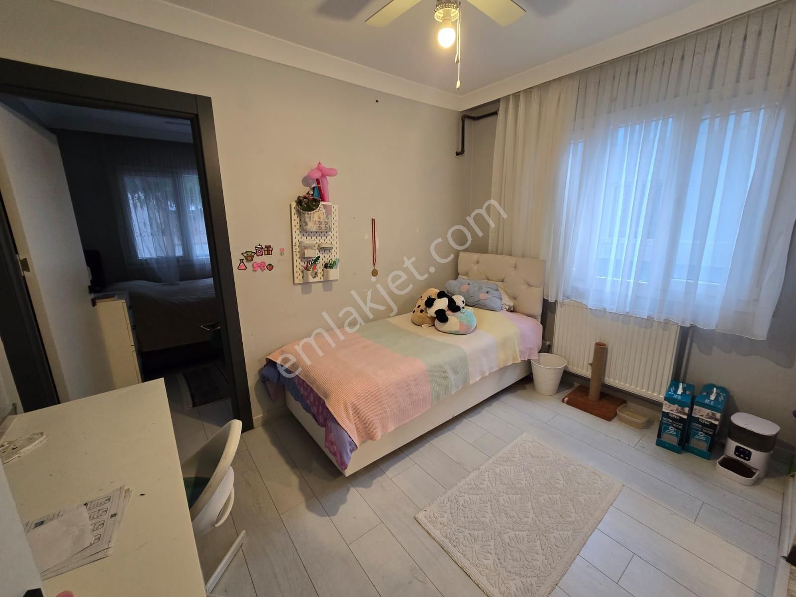 Balçovada Metro Yakını İçi Yapılı D.gazlı Tripleks 4+1 Satılık Daire - Görsel 16