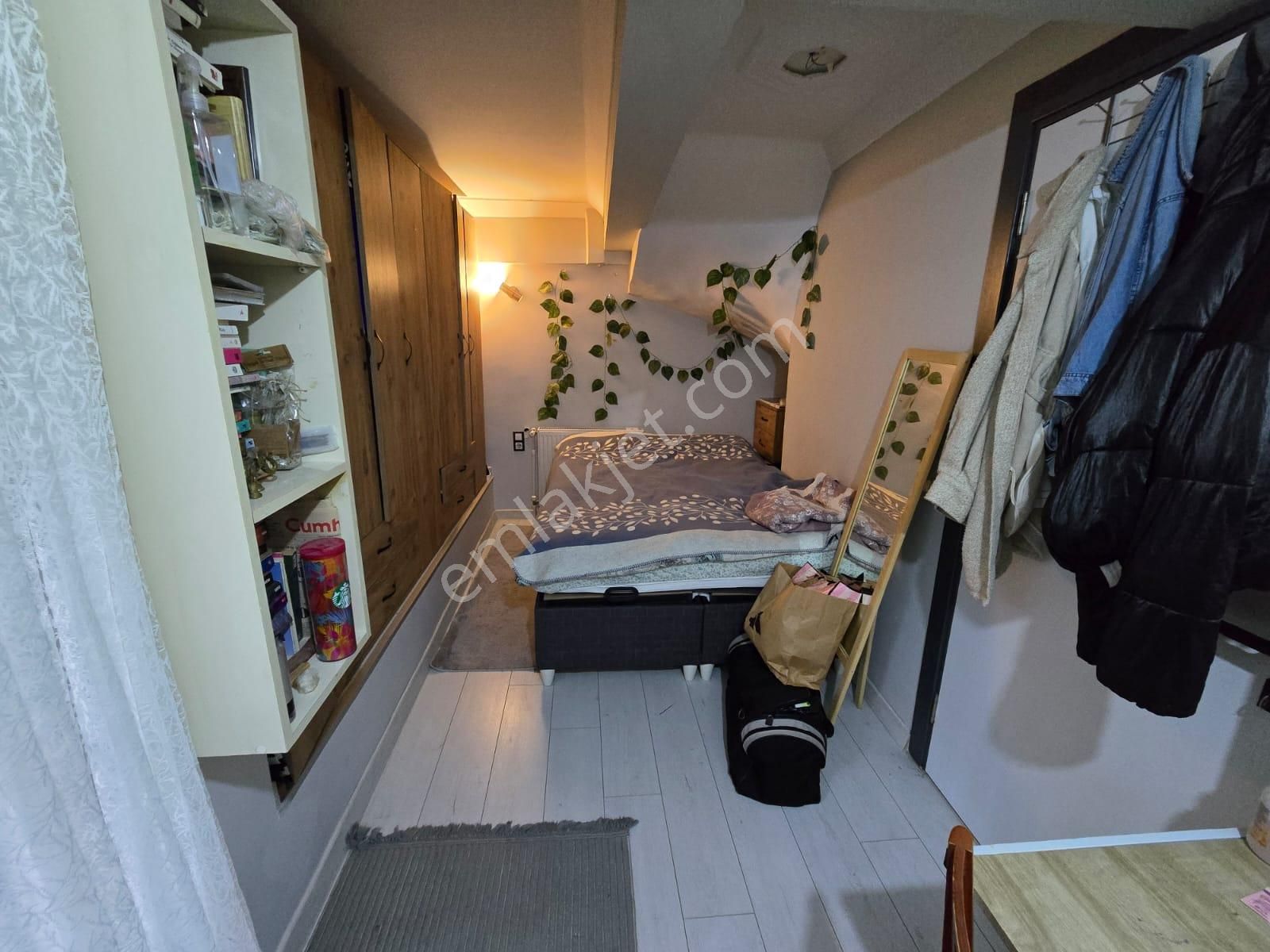 Balçovada Metro Yakını İçi Yapılı D.gazlı Tripleks 4+1 Satılık Daire - Görsel 7