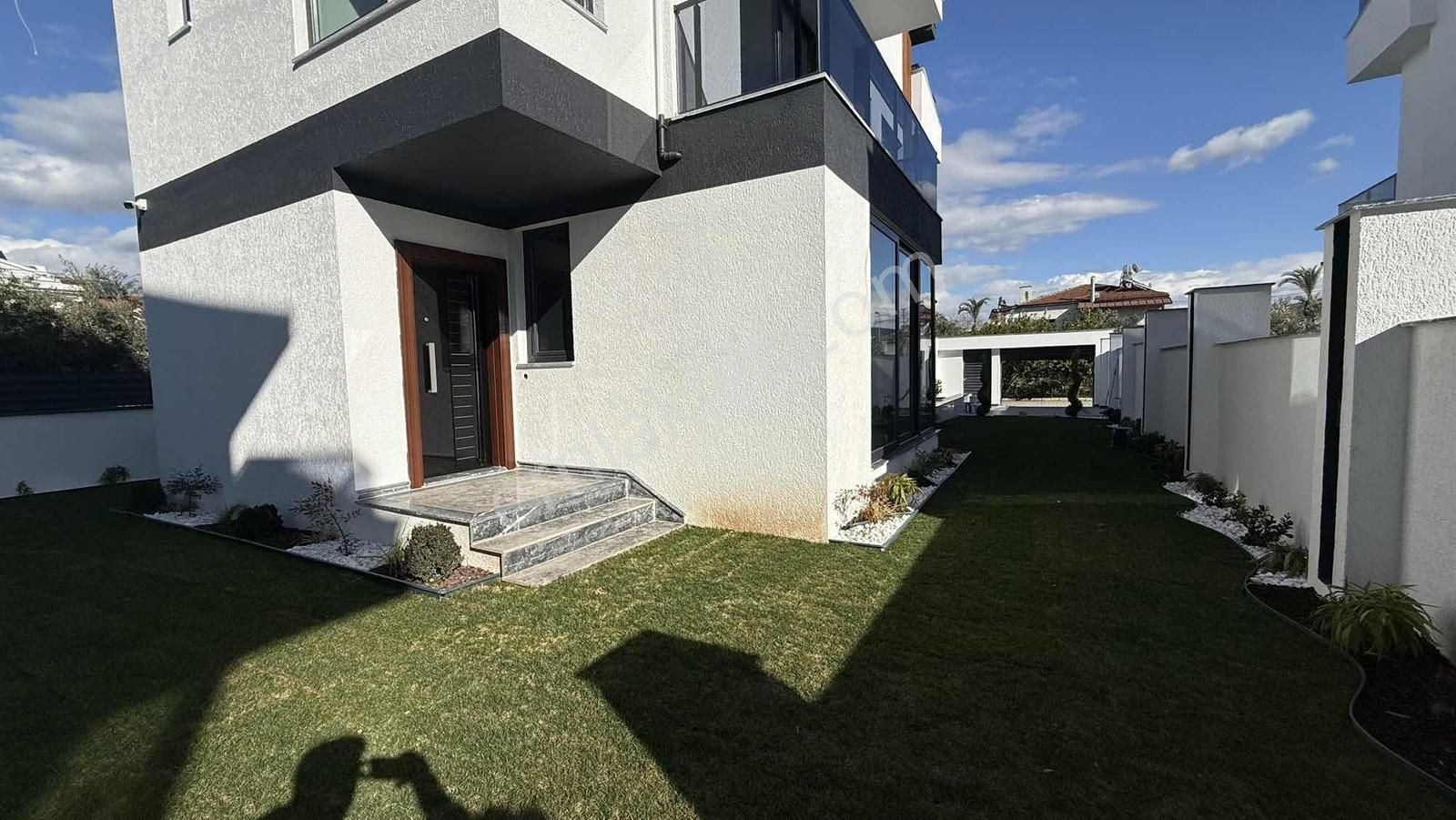 Turanlar Gruptan Akarca Da Satılık Takasa Açık 4+1 Triplex Villa - Görsel 22