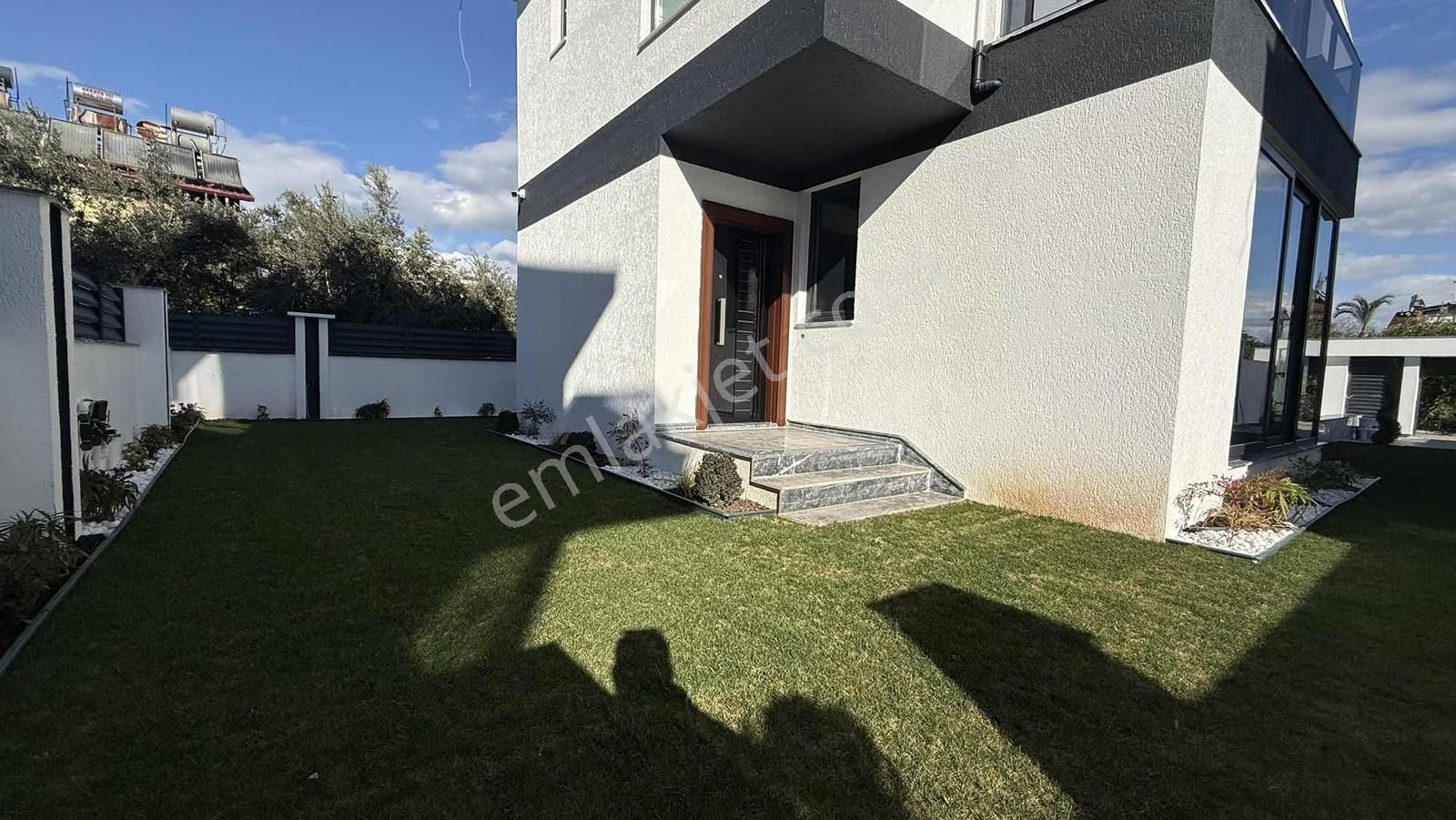 Turanlar Gruptan Akarca Da Satılık Takasa Açık 4+1 Triplex Villa - Görsel 7