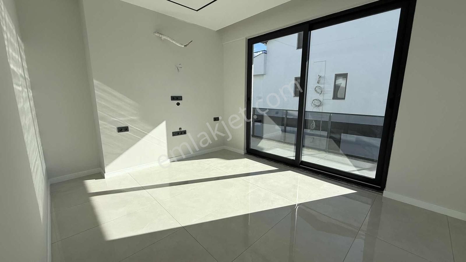 Turanlar Gruptan Akarca Da Satılık Takasa Açık 4+1 Triplex Villa - Görsel 9