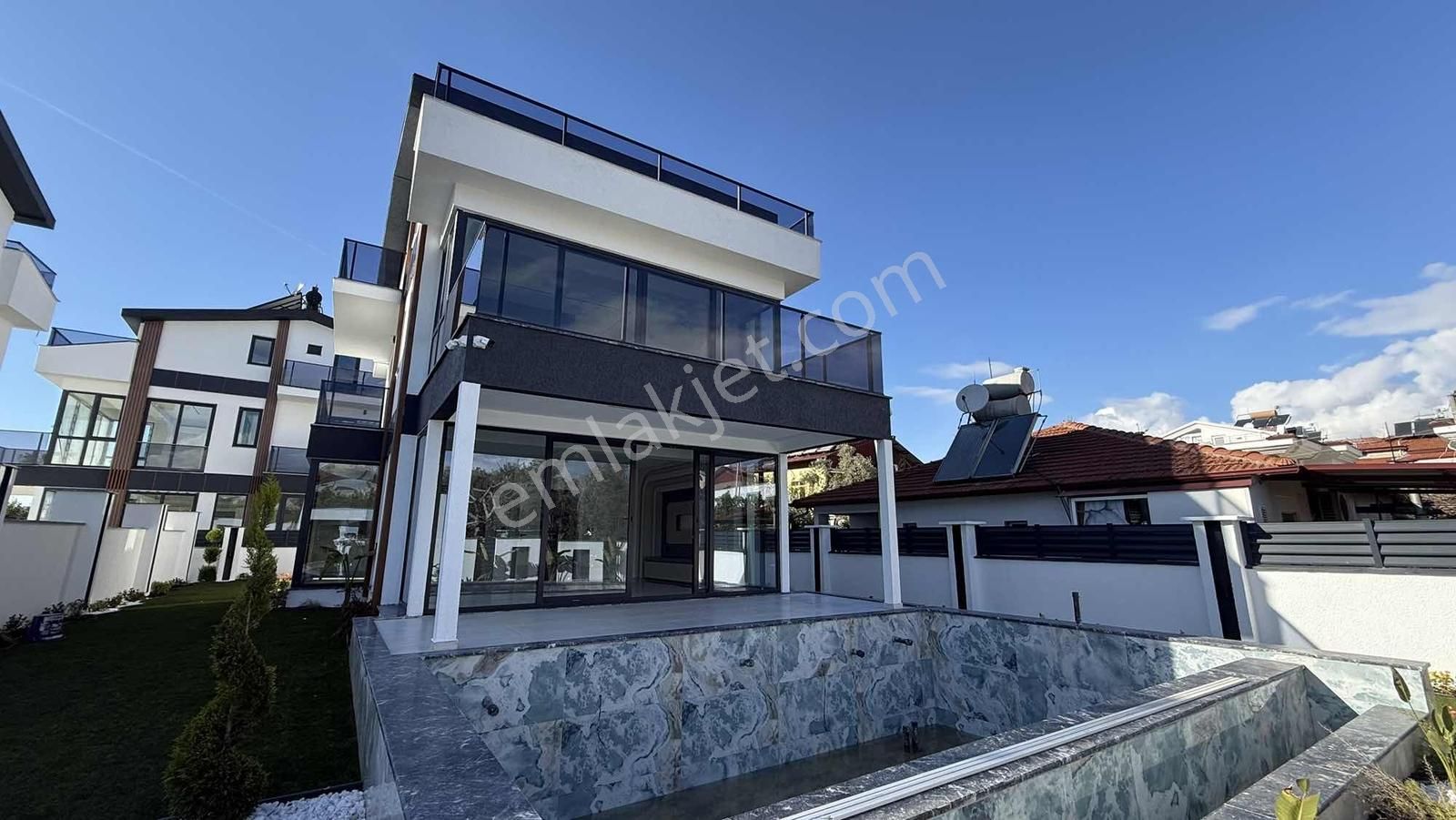 Turanlar Gruptan Akarca Da Satılık Takasa Açık 4+1 Triplex Villa - Görsel 20