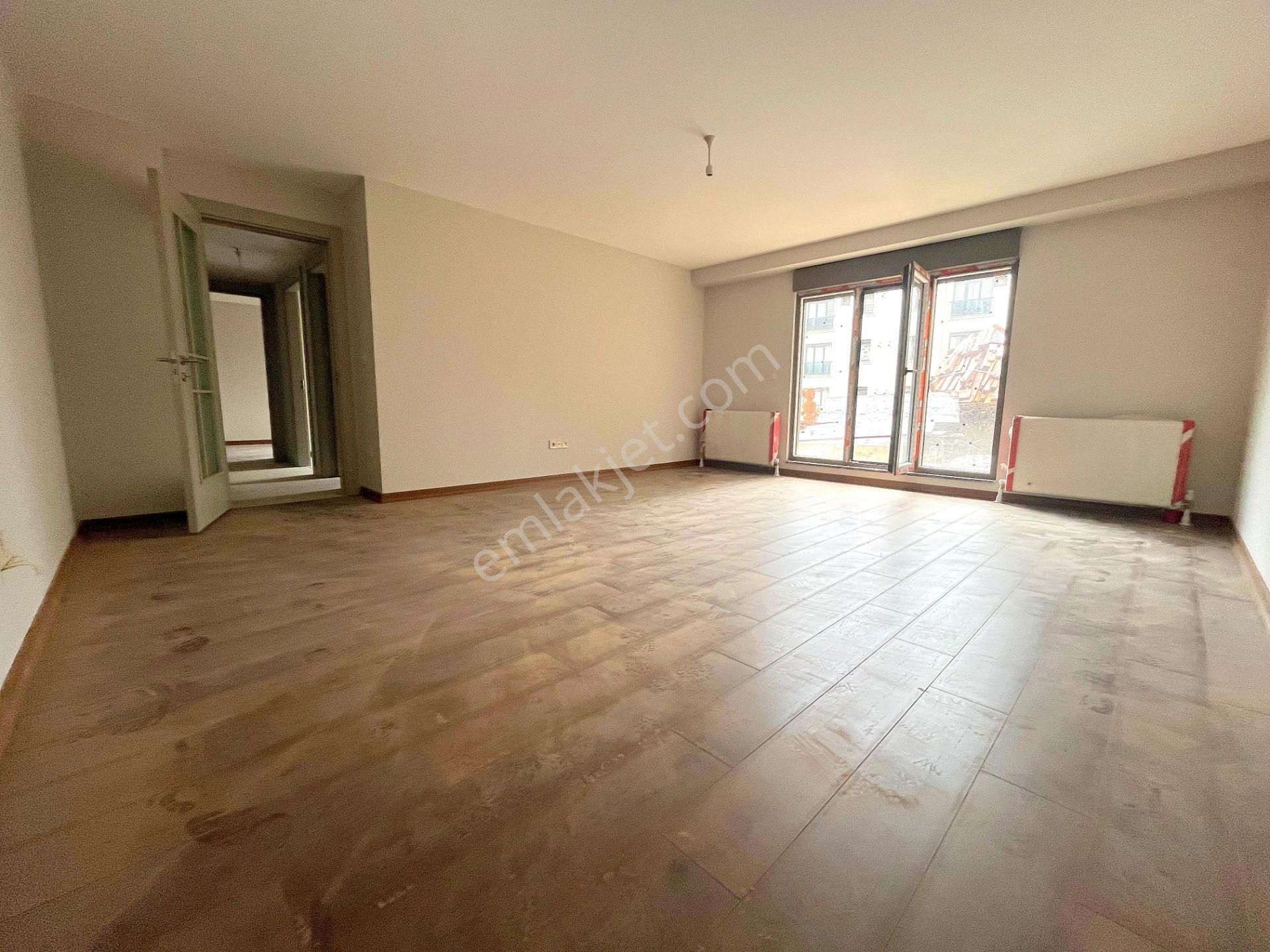 ▃birikim▃ Küçükyalı Çınar'da Sıfır Binada Ayrı Mutfaklı Lüks 2+1 - Görsel 3