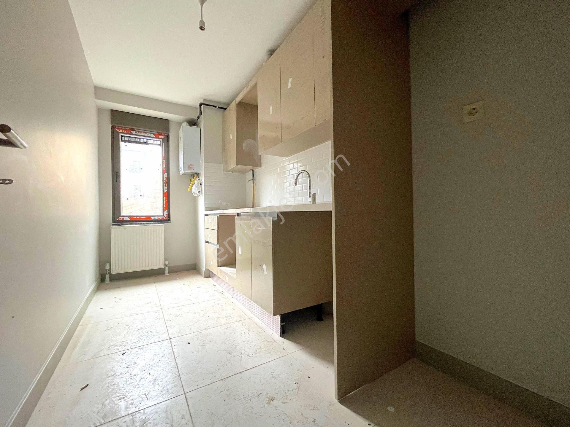 ▃birikim▃ Küçükyalı Çınar'da Sıfır Binada Ayrı Mutfaklı Lüks 2+1 - Görsel 8