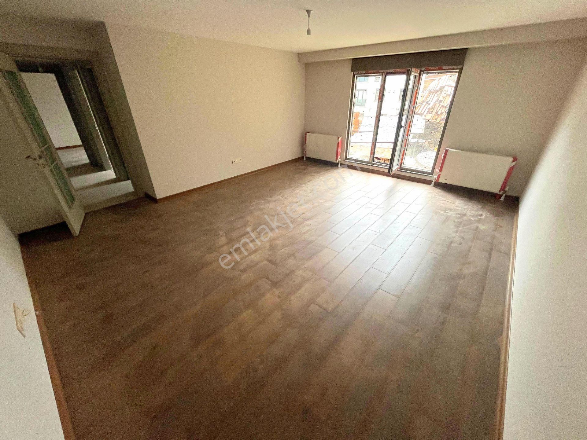 ▃birikim▃ Küçükyalı Çınar'da Sıfır Binada Ayrı Mutfaklı Lüks 2+1 - Görsel 4