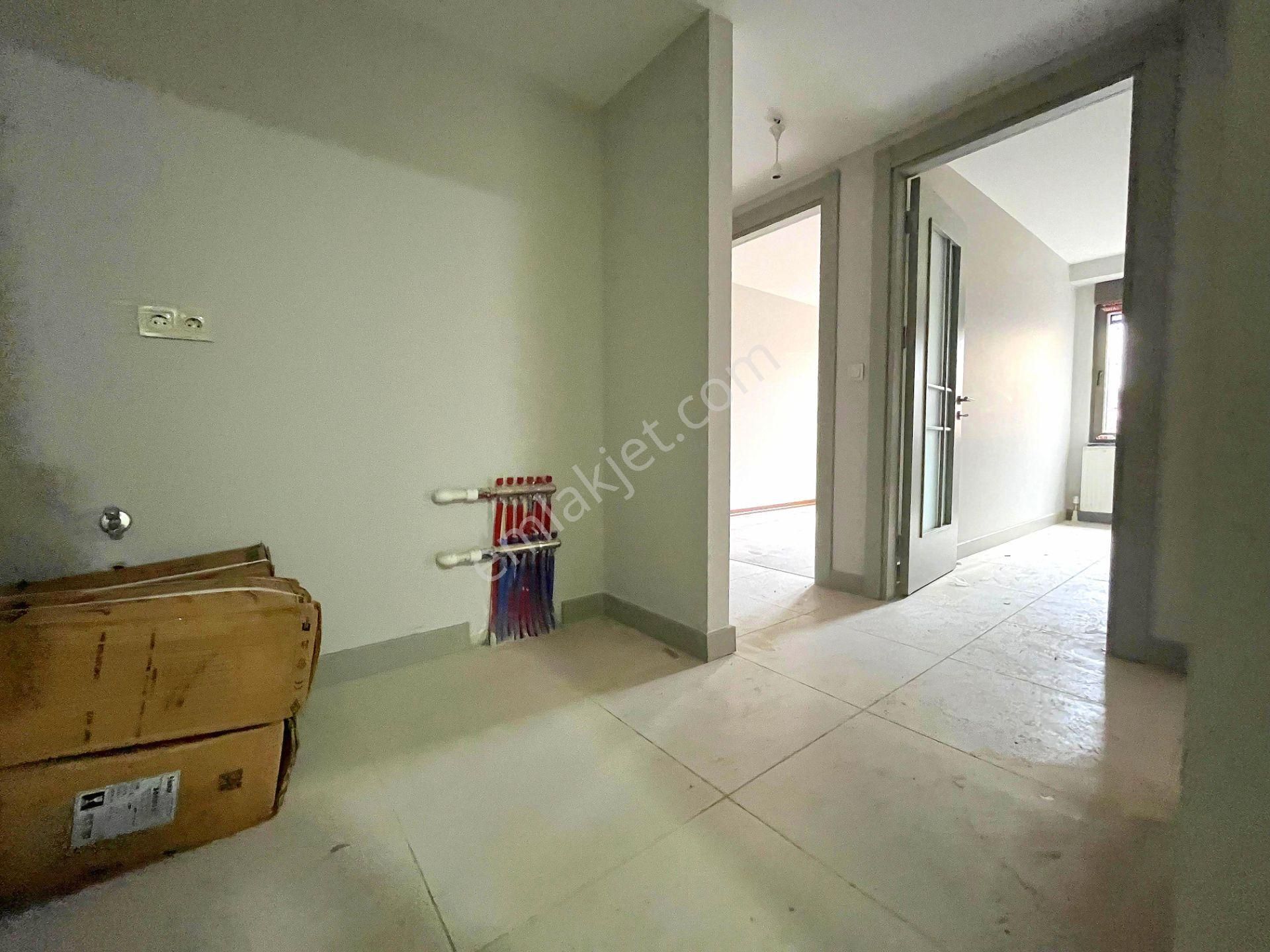 ▃birikim▃ Küçükyalı Çınar'da Sıfır Binada Ayrı Mutfaklı Lüks 2+1 - Görsel 7