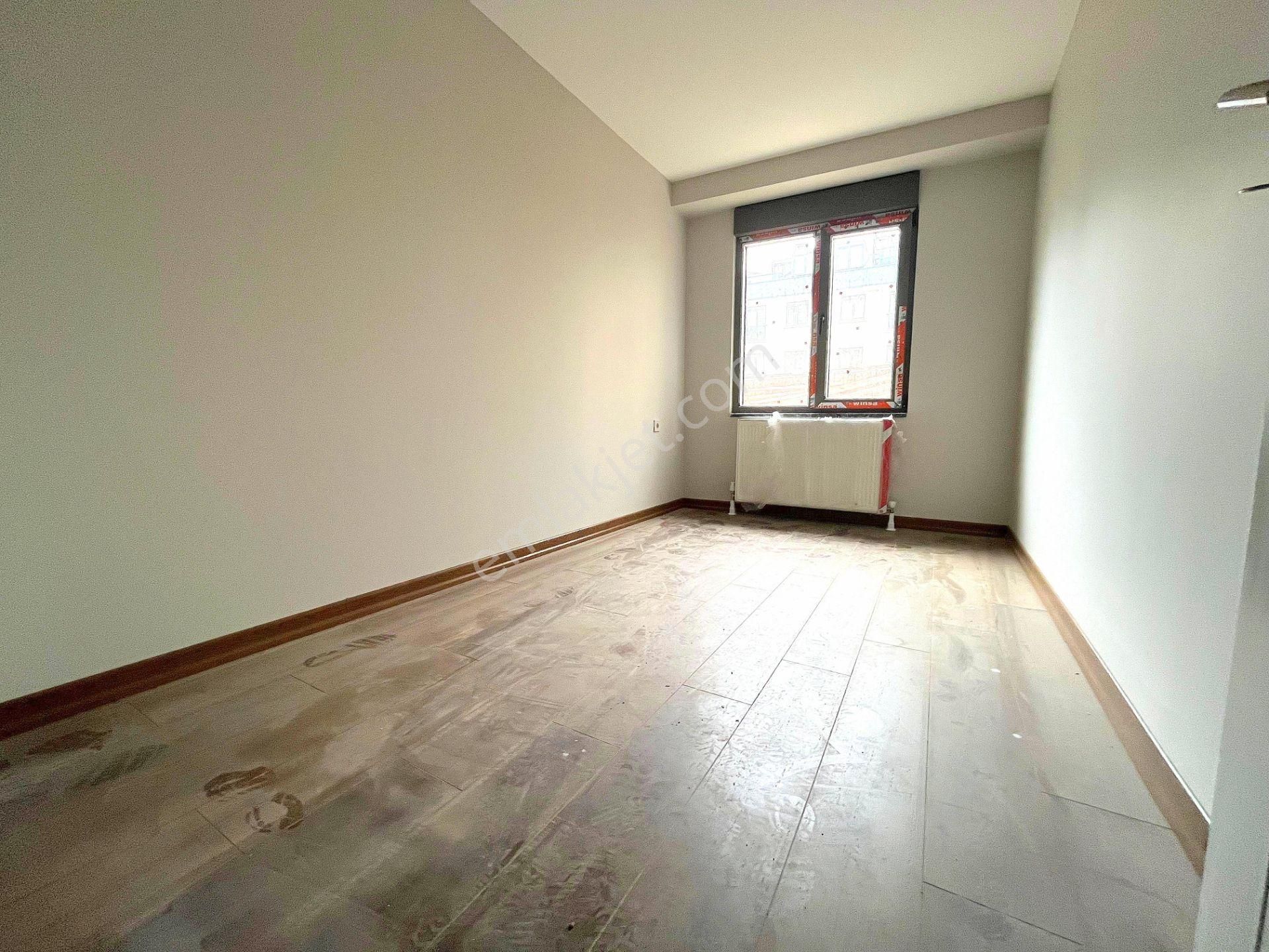 ▃birikim▃ Küçükyalı Çınar'da Sıfır Binada Ayrı Mutfaklı Lüks 2+1 - Görsel 14