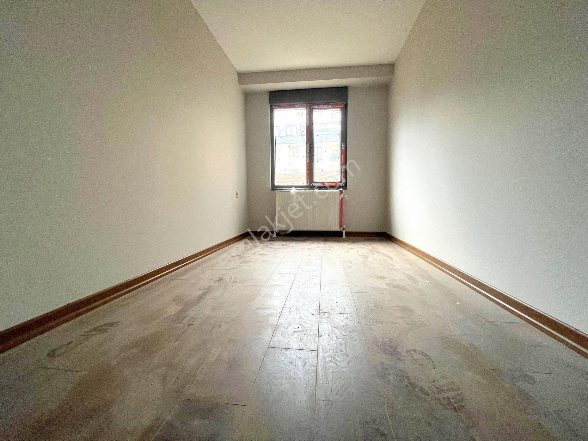 ▃birikim▃ Küçükyalı Çınar'da Sıfır Binada Ayrı Mutfaklı Lüks 2+1 - Görsel 13