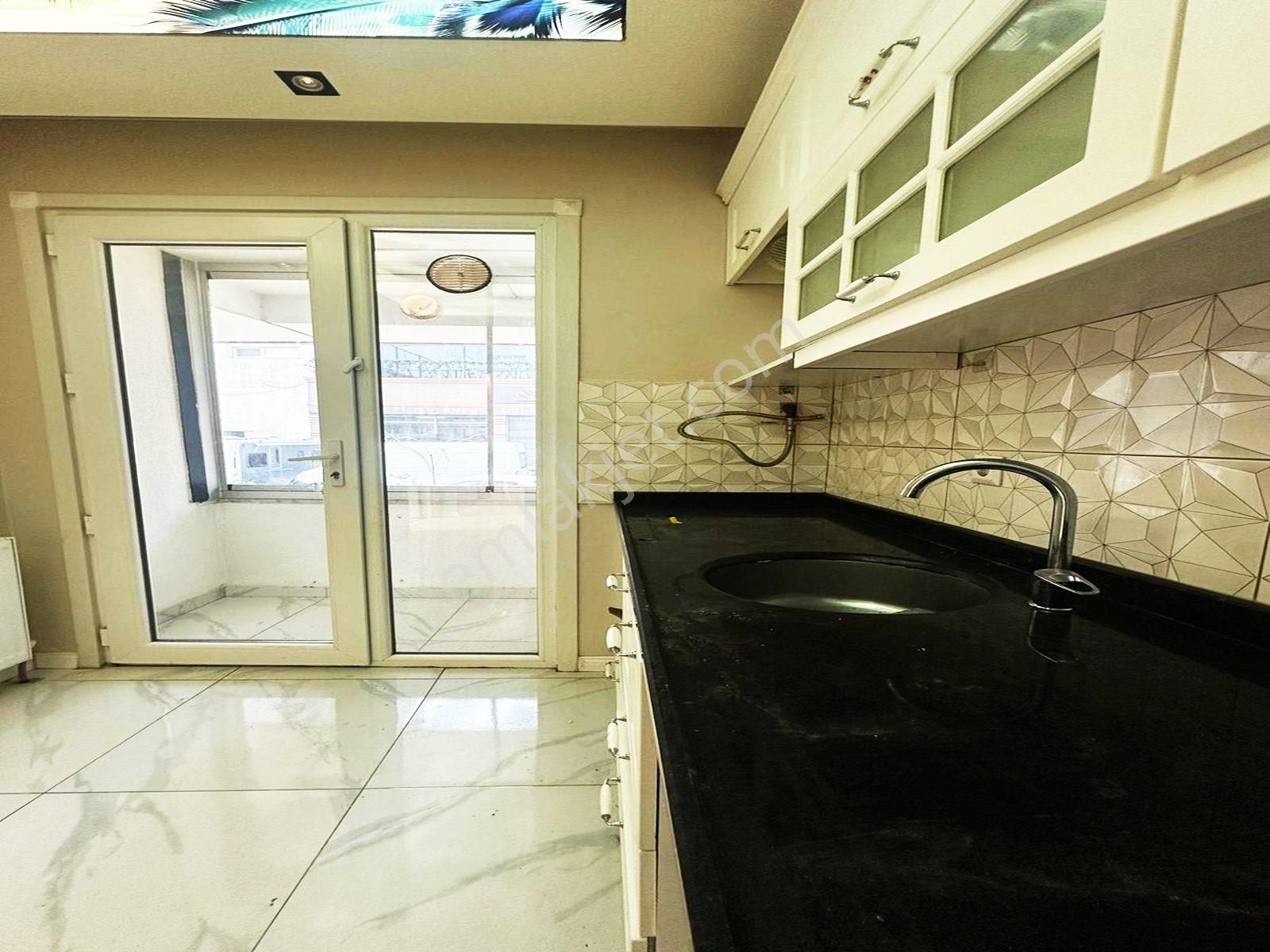 Nes Yapı"dan Metrobüse 2dk Mesafede Kompozit Cephe Balkonlu Arakat Daire - Görsel 17