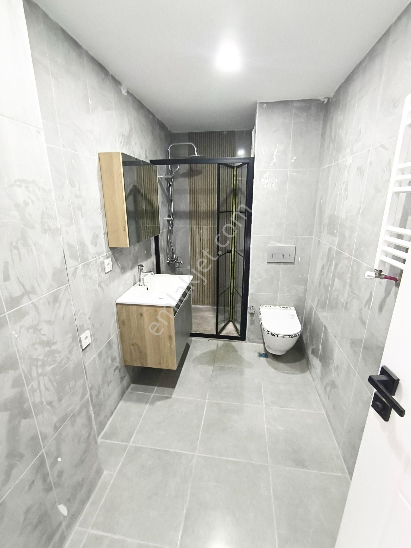 E5 Metro Yakını 3+1 6,kat Otoparklı Ultralüxs Daire - Görsel 10