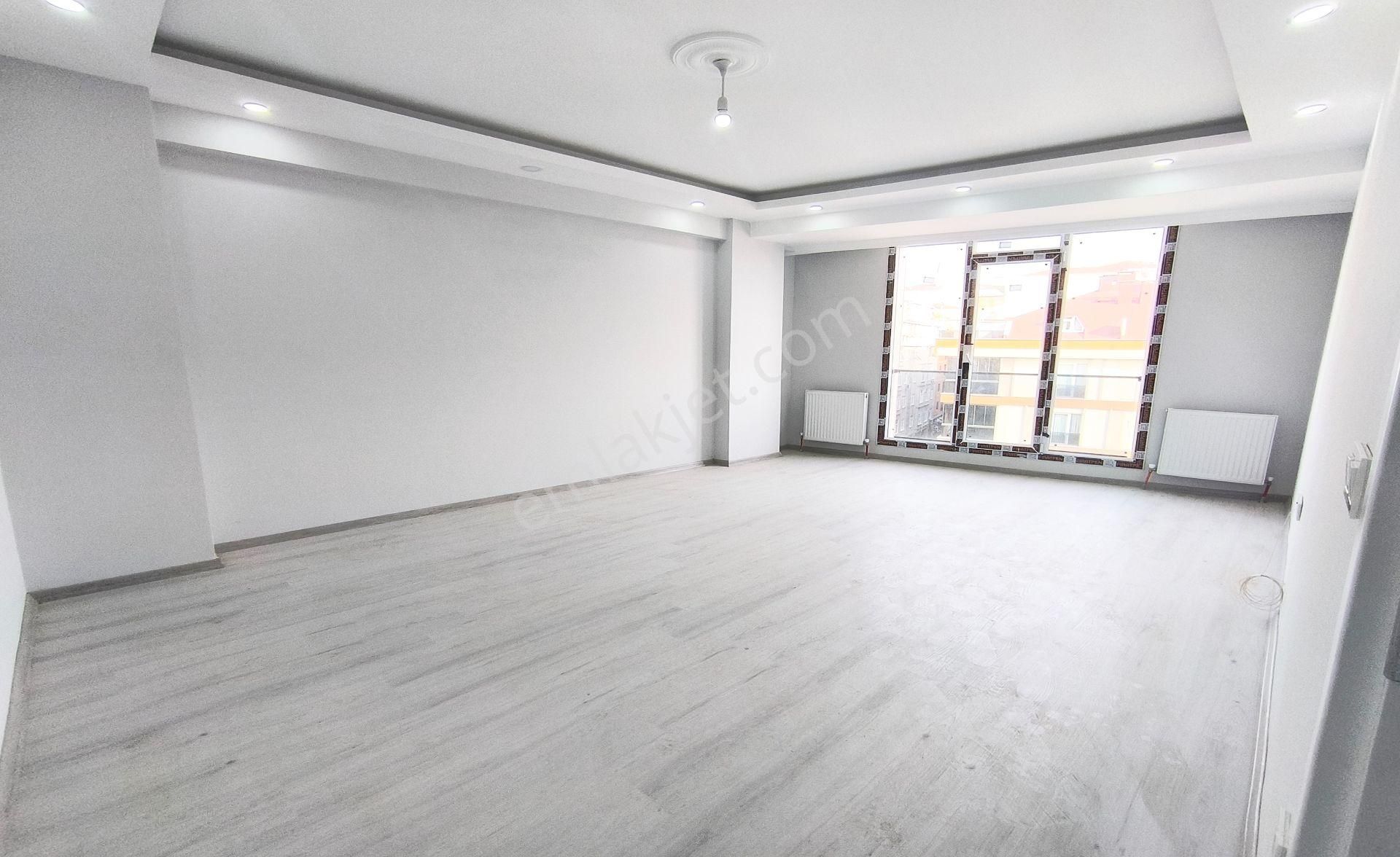 E5 Metro Yakını 3+1 6,kat Otoparklı Ultralüxs Daire - Görsel 3