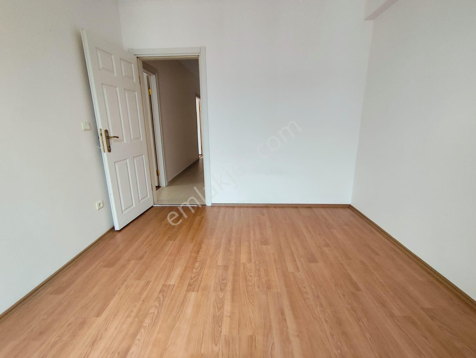 Adnan Kahveci Metroya 10 Dk Site İçi 3+1 Balkonlu Kaçırılmaz Fırsat - Görsel 10