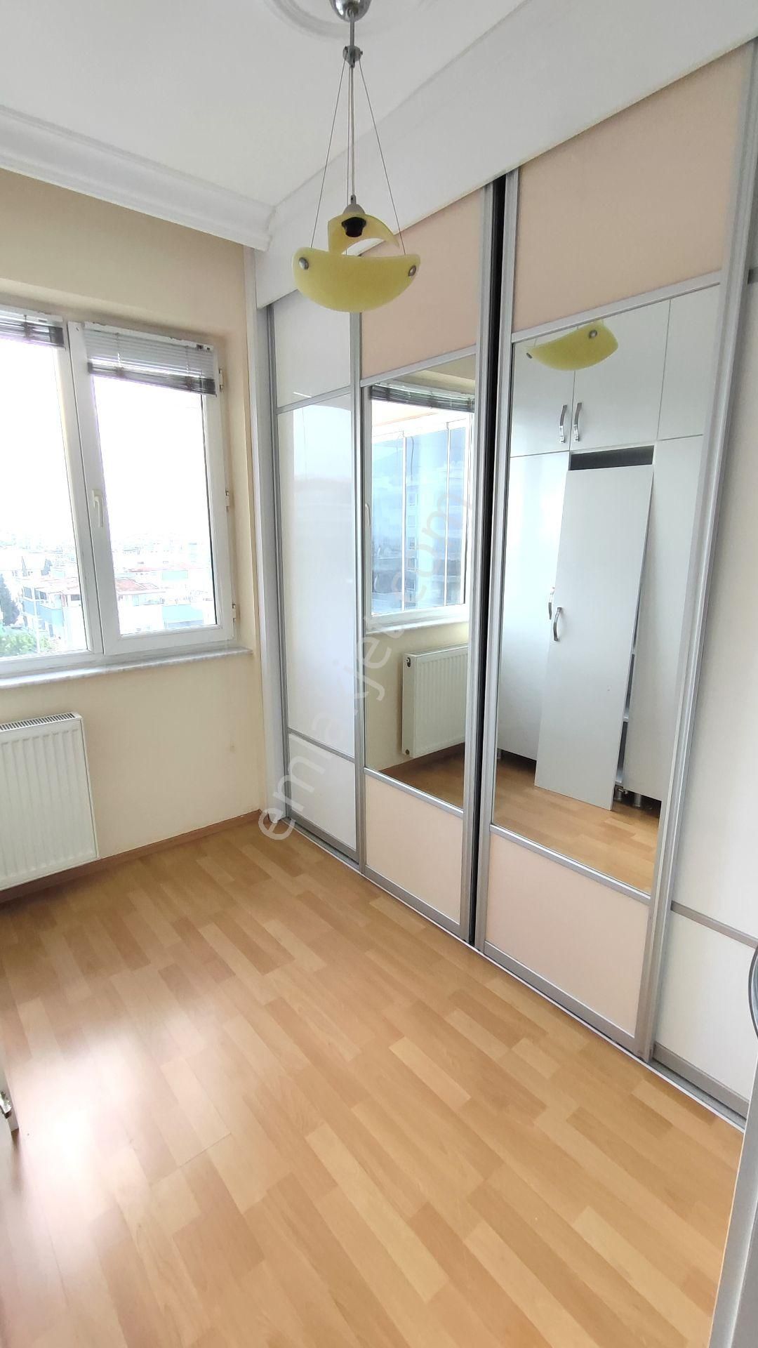 Kuşadası'nda Muhteşem Manzaralı 2+1 Kiralık Daire - Görsel 10