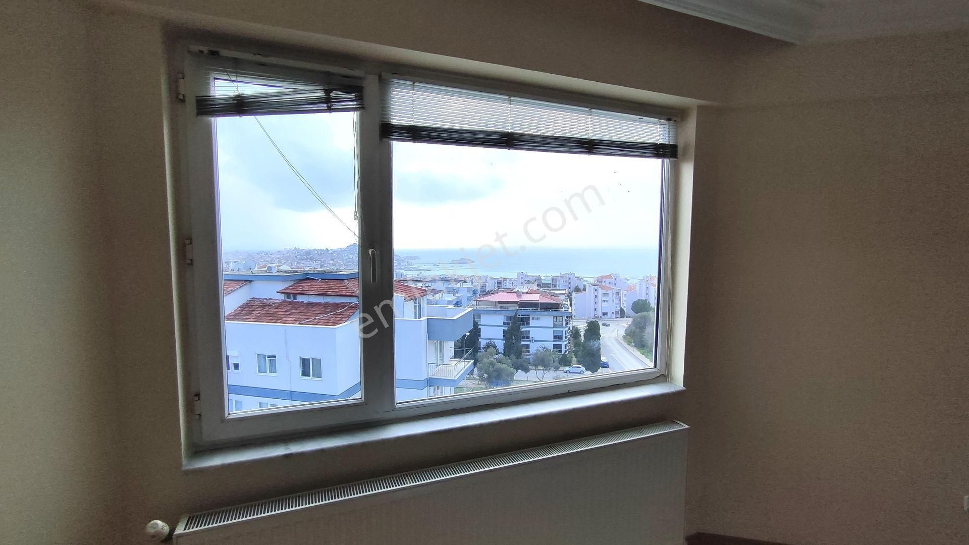 Kuşadası'nda Muhteşem Manzaralı 2+1 Kiralık Daire - Görsel 8