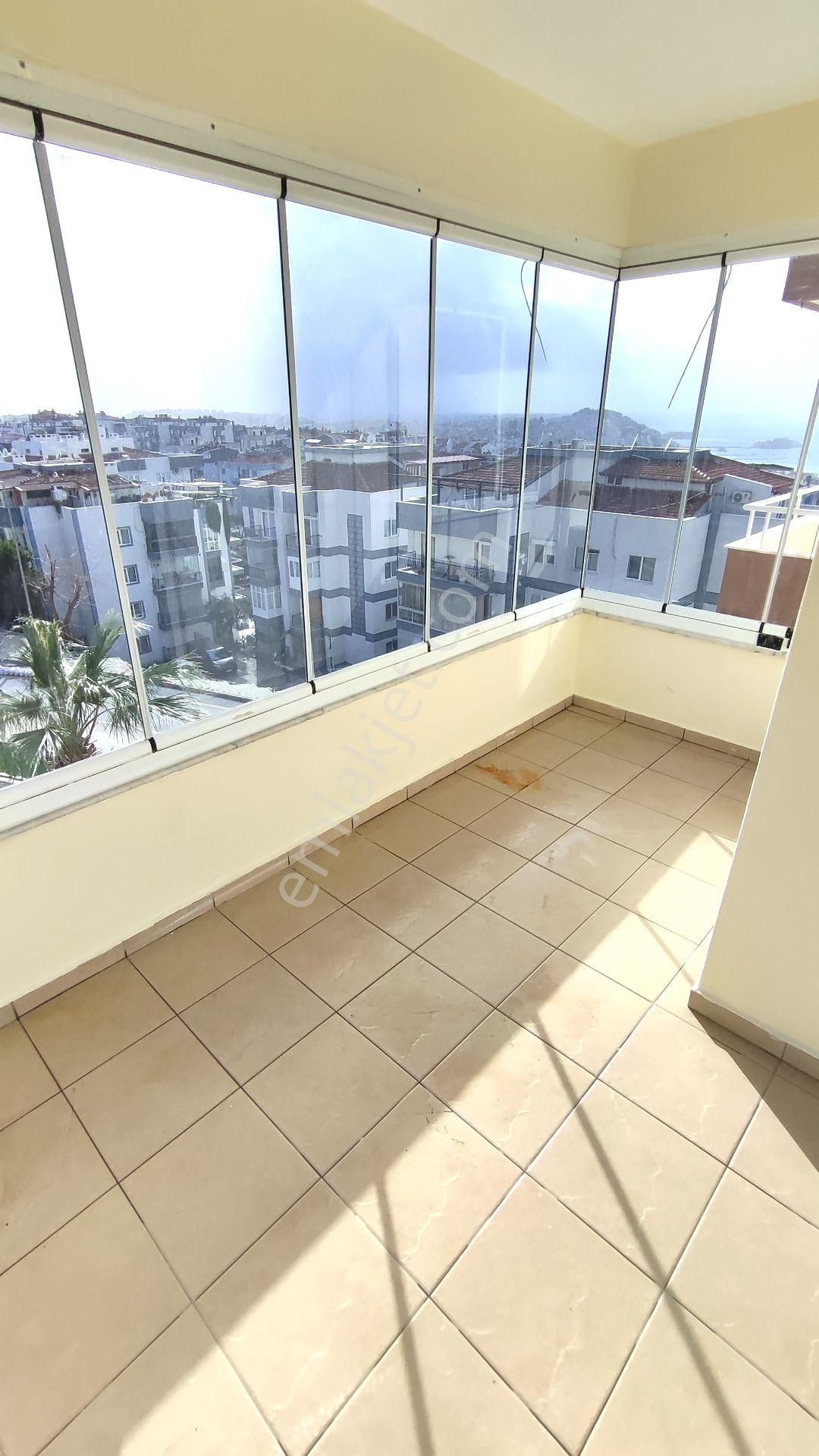 Kuşadası'nda Muhteşem Manzaralı 2+1 Kiralık Daire - Görsel 14