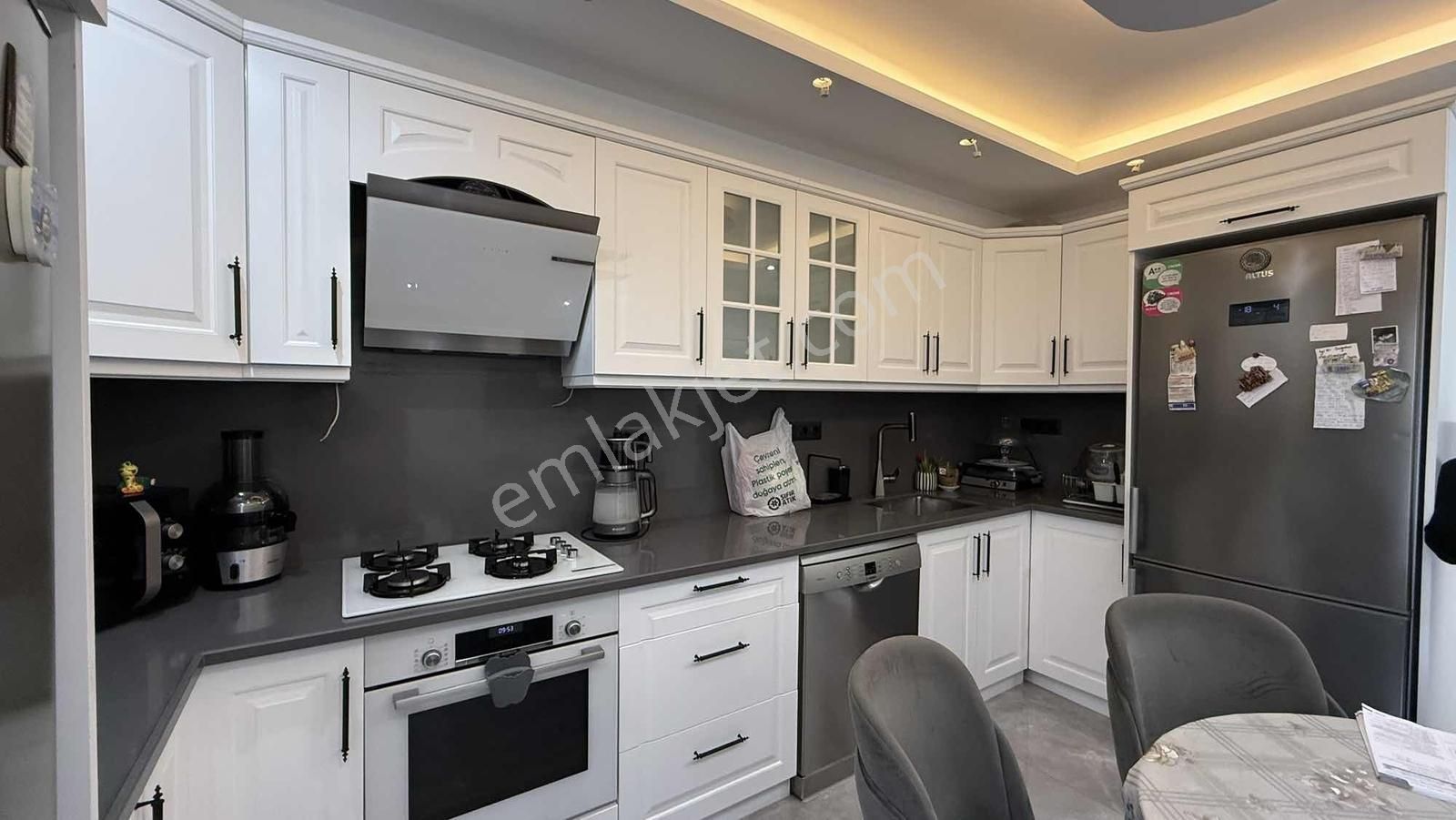 Turanlar Gruptan Awm Yakın Konumda Satılık 3+1 Giriş Kat 150m2! - Görsel 3