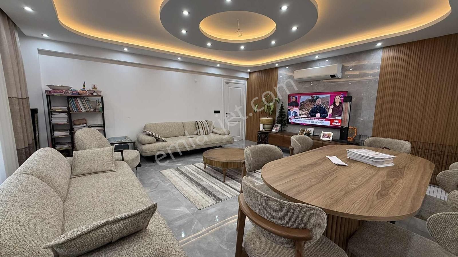 Turanlar Gruptan Awm Yakın Konumda Satılık 3+1 Giriş Kat 150m2! - Görsel 4