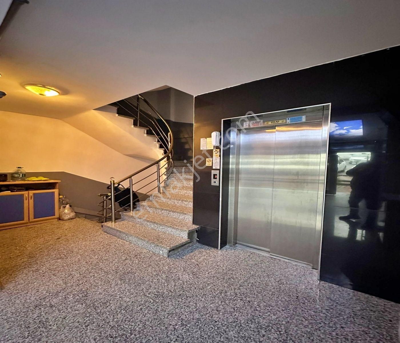 Beylikdüzü Yakuplu Mah Geniş M2 Satılık 3+1 Daire - Görsel 20